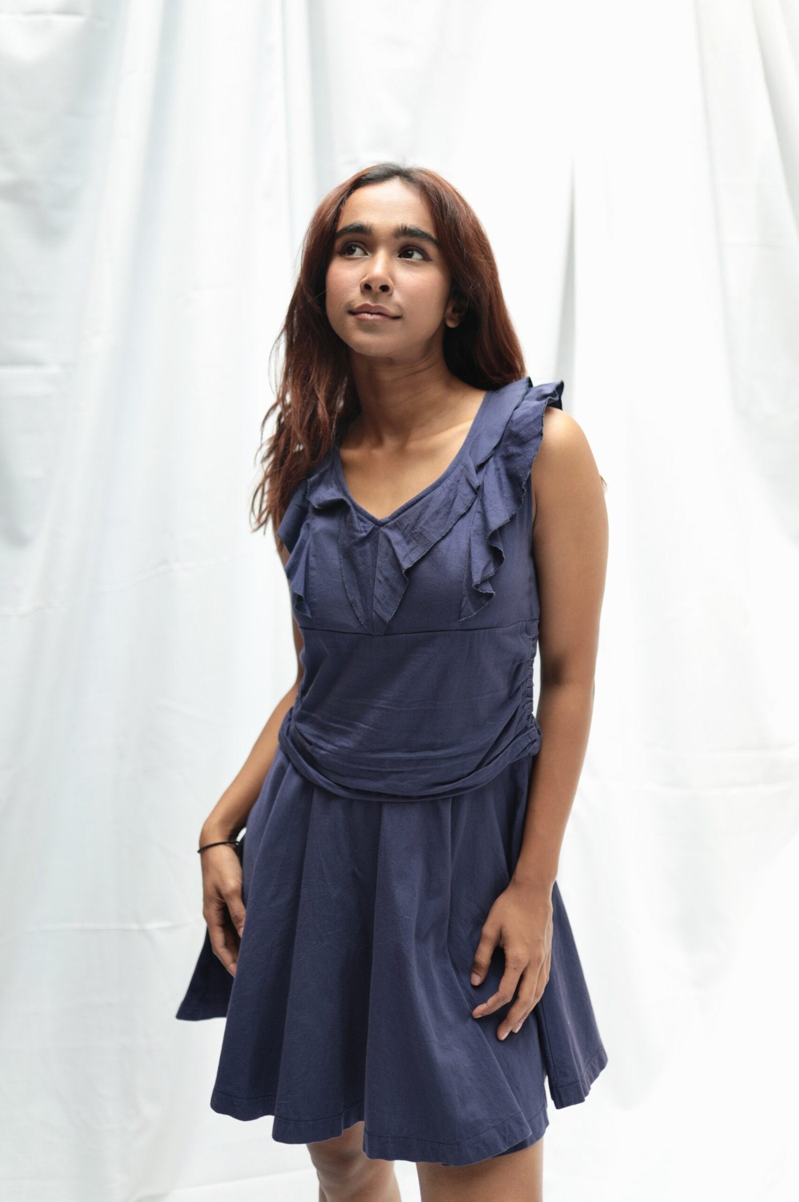 Navy blue sleeveless short dress with ruffles