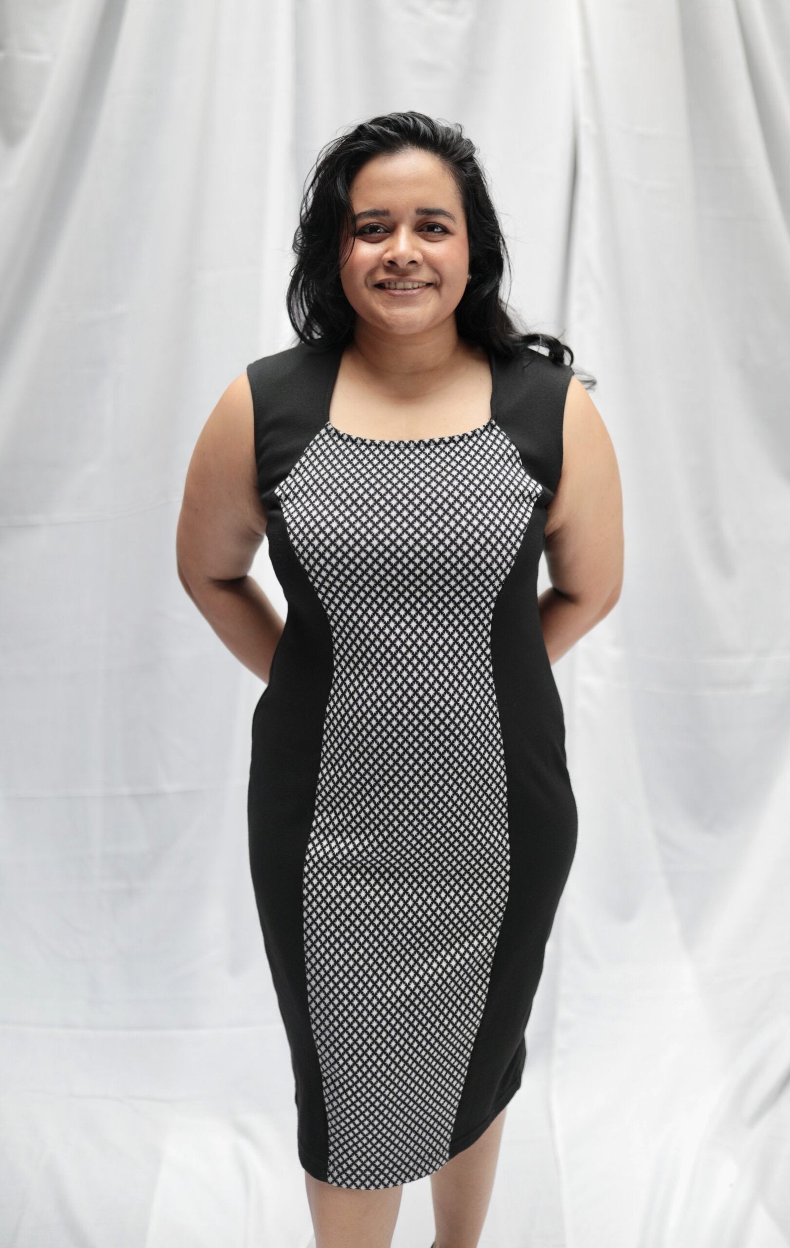 ATMOSPHERE - Black & white sheath dress