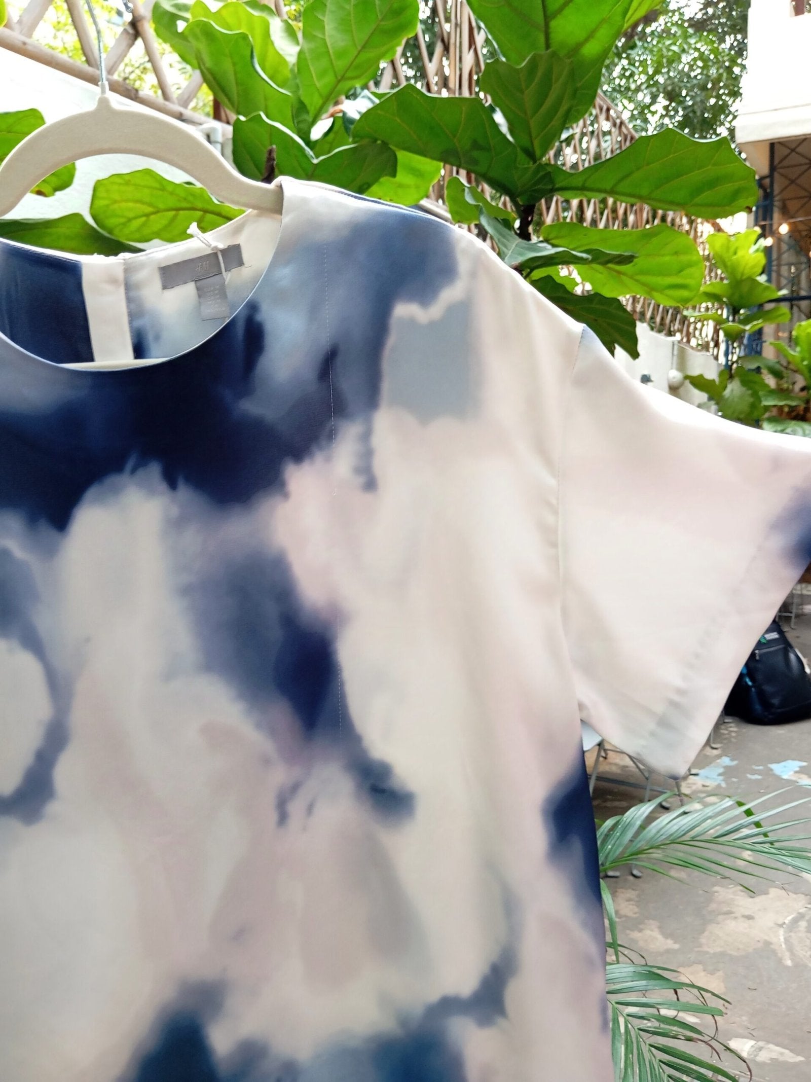 H&M- Blue & White Watercolour Pattern Satin Top