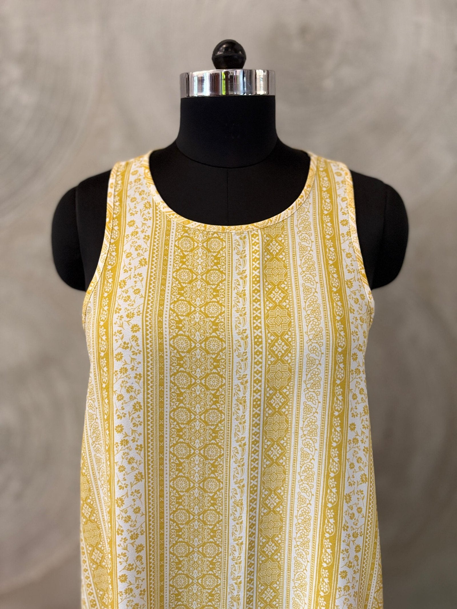 FOREVER 21- White and Yellow Printed Short Dress