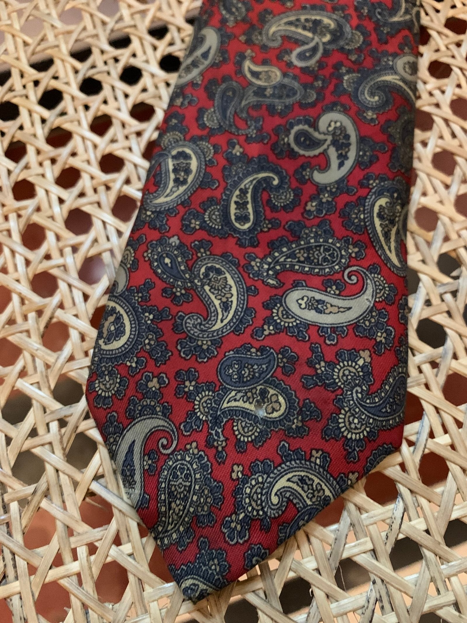 Red and grey paisley tie