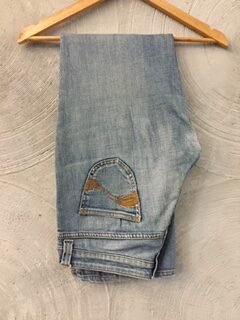 Light Blue Jeans with Pocket Embroidered