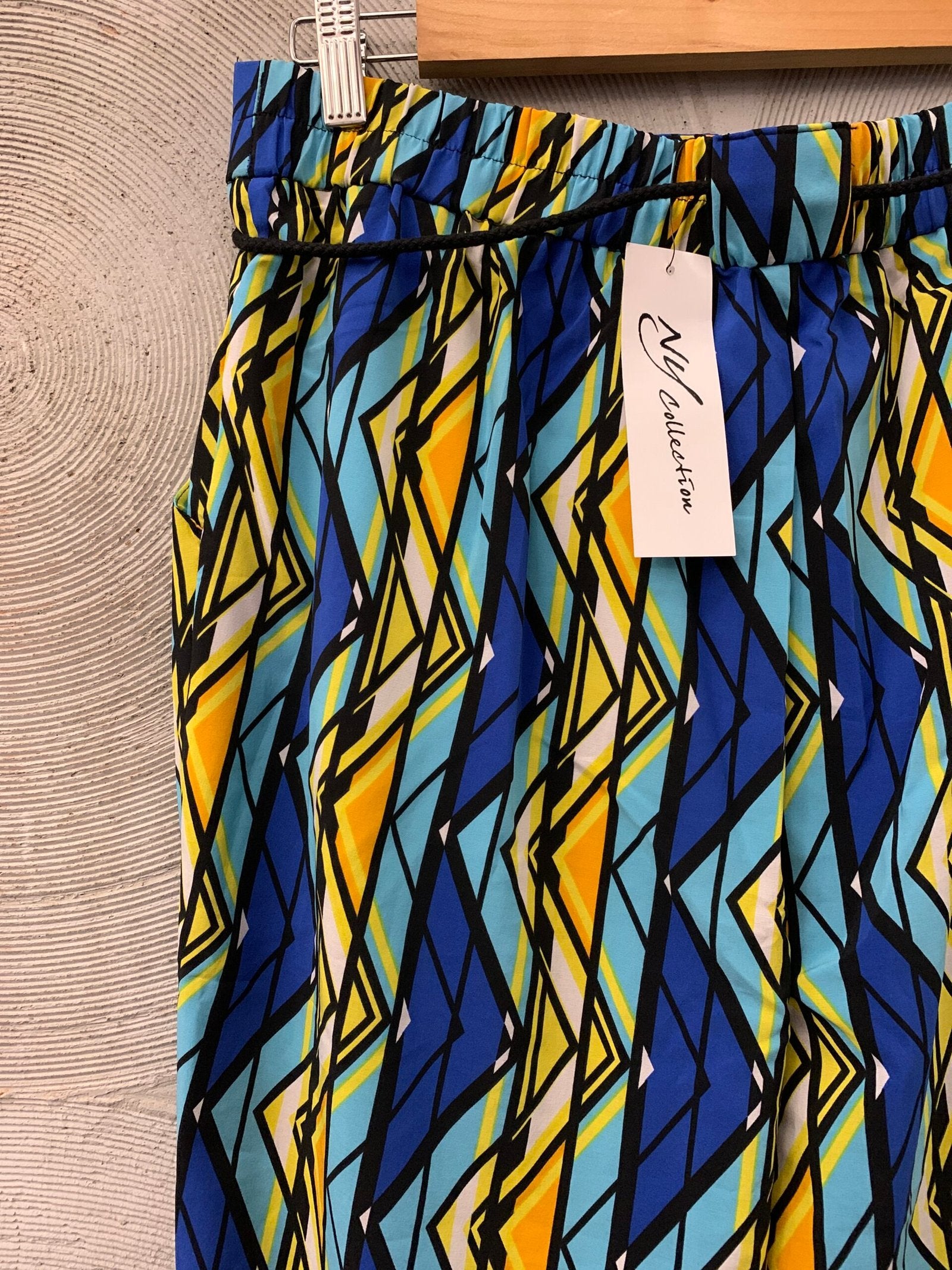 NY COLLECTION - Abstract print pants
