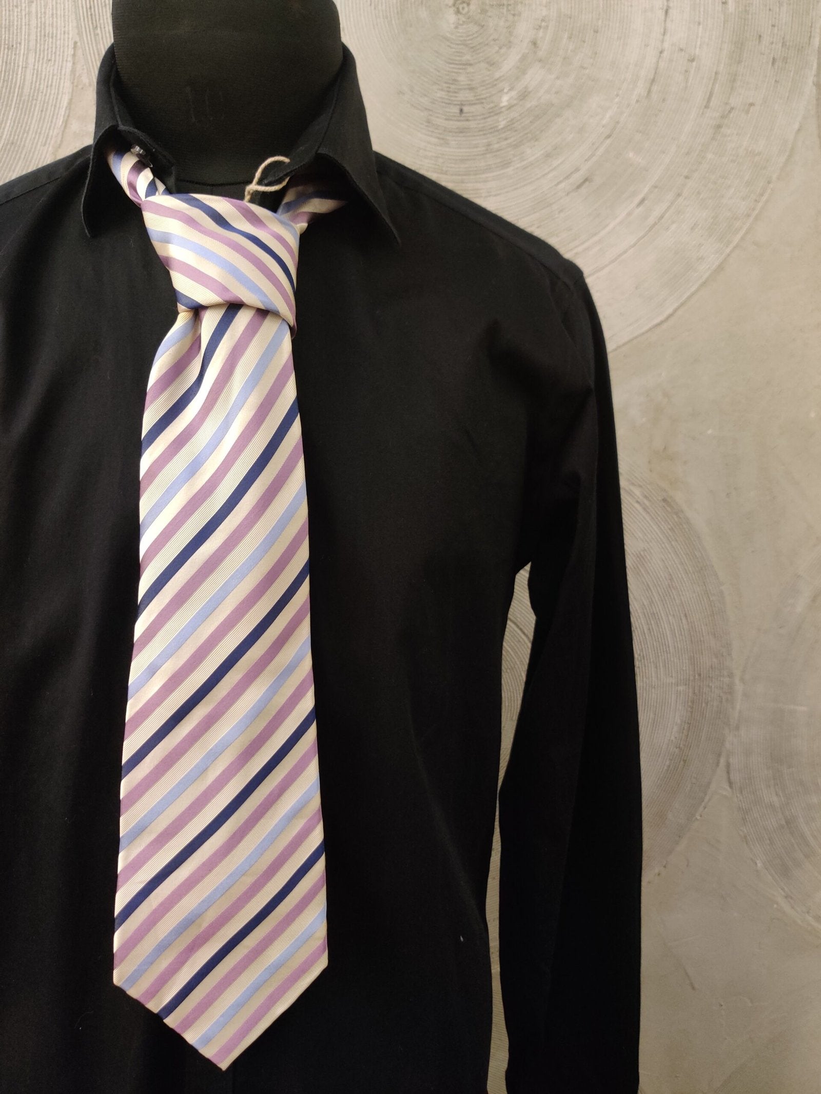 GEOFFREY BEENE - Off-white with Multi Striped Tie