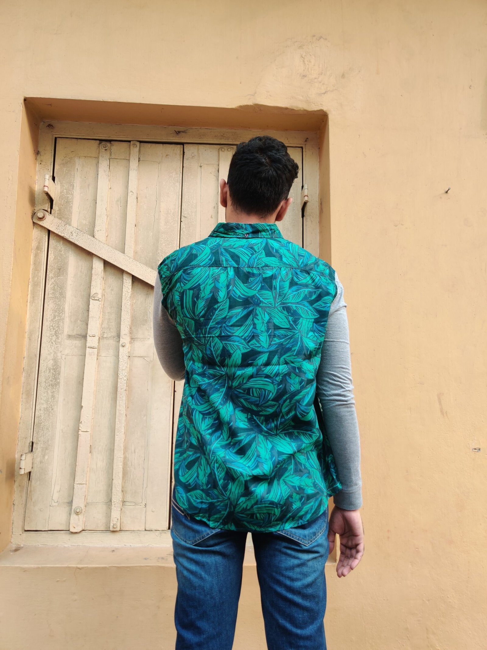 KOOVS- Tropical Leaves Print Full Sleeved Shirt