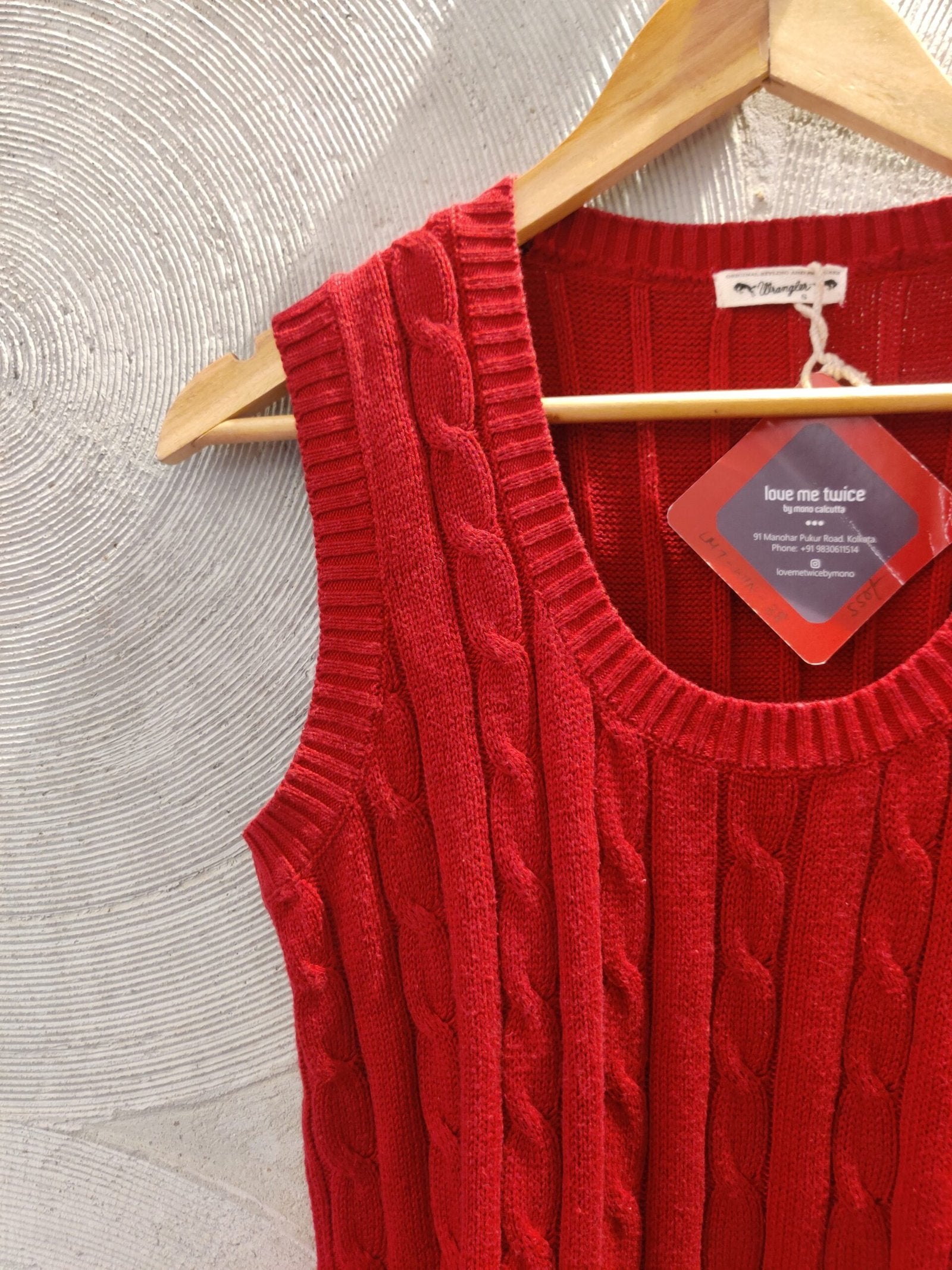 WRANGLER - Red V-Neck Vest