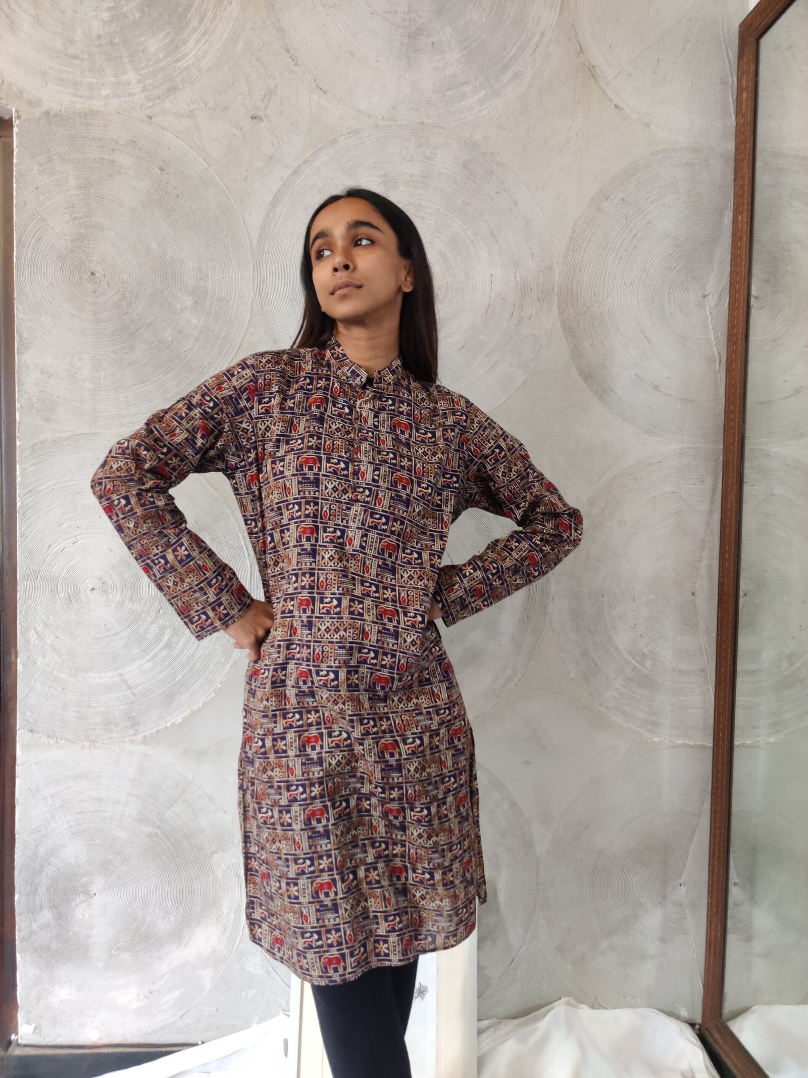 Dark Blue and Maroon Printed Kurta
