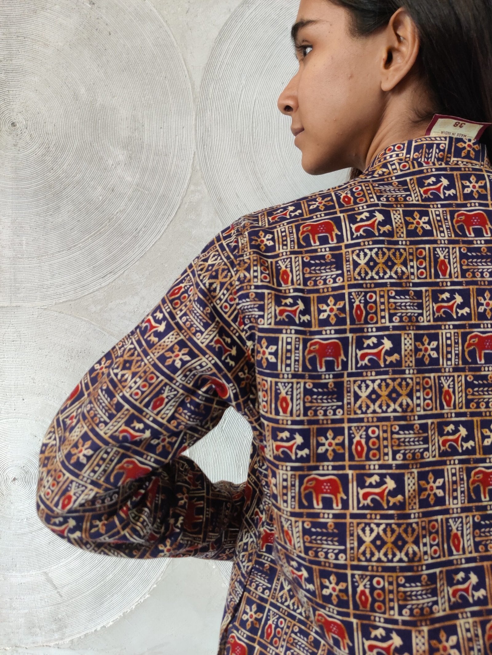 Dark Blue and Maroon Printed Kurta