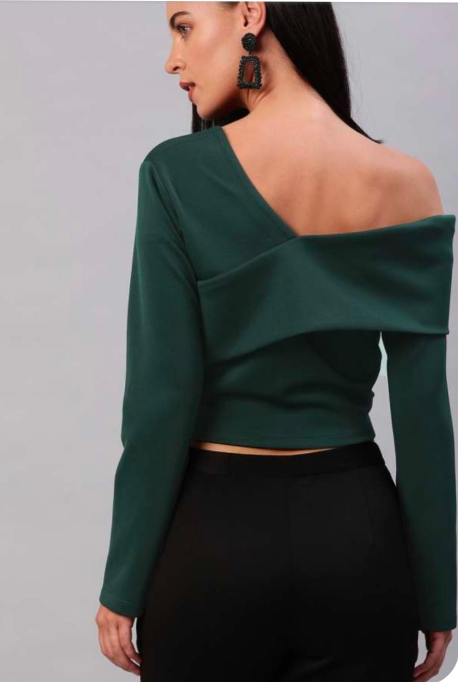 EMBLAZE- Green Solid Cropped Top