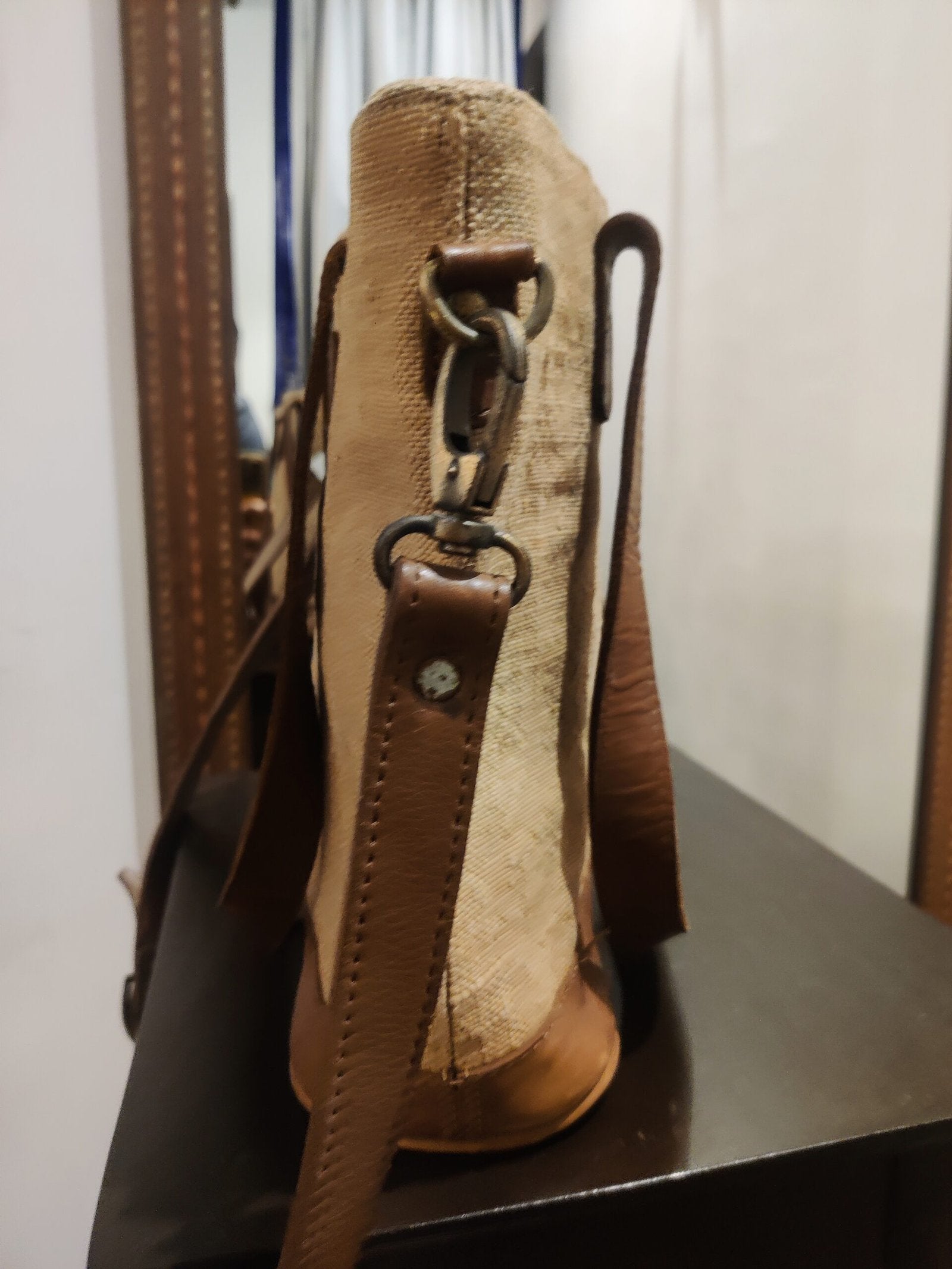 THE BURLAP PEOPLE- The Little Lady Boss Bag in Camel