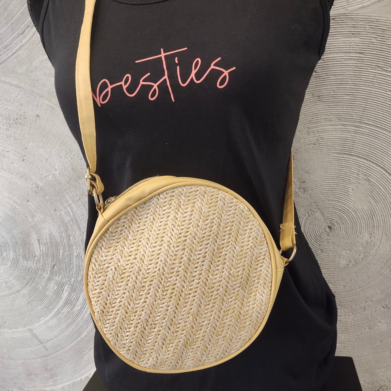 Round Classy Sling Bag