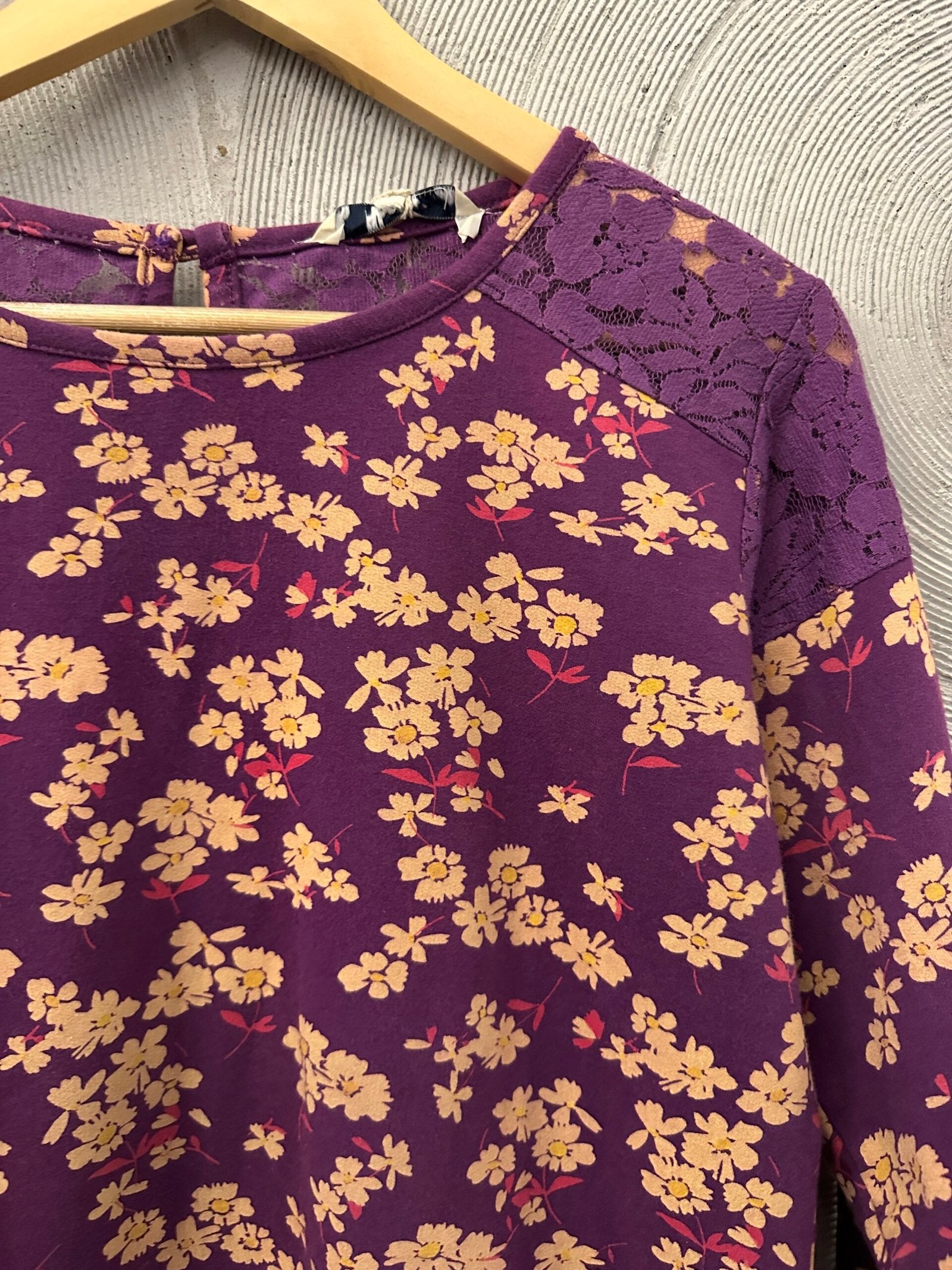Purple Floral Printed Sweatshirt