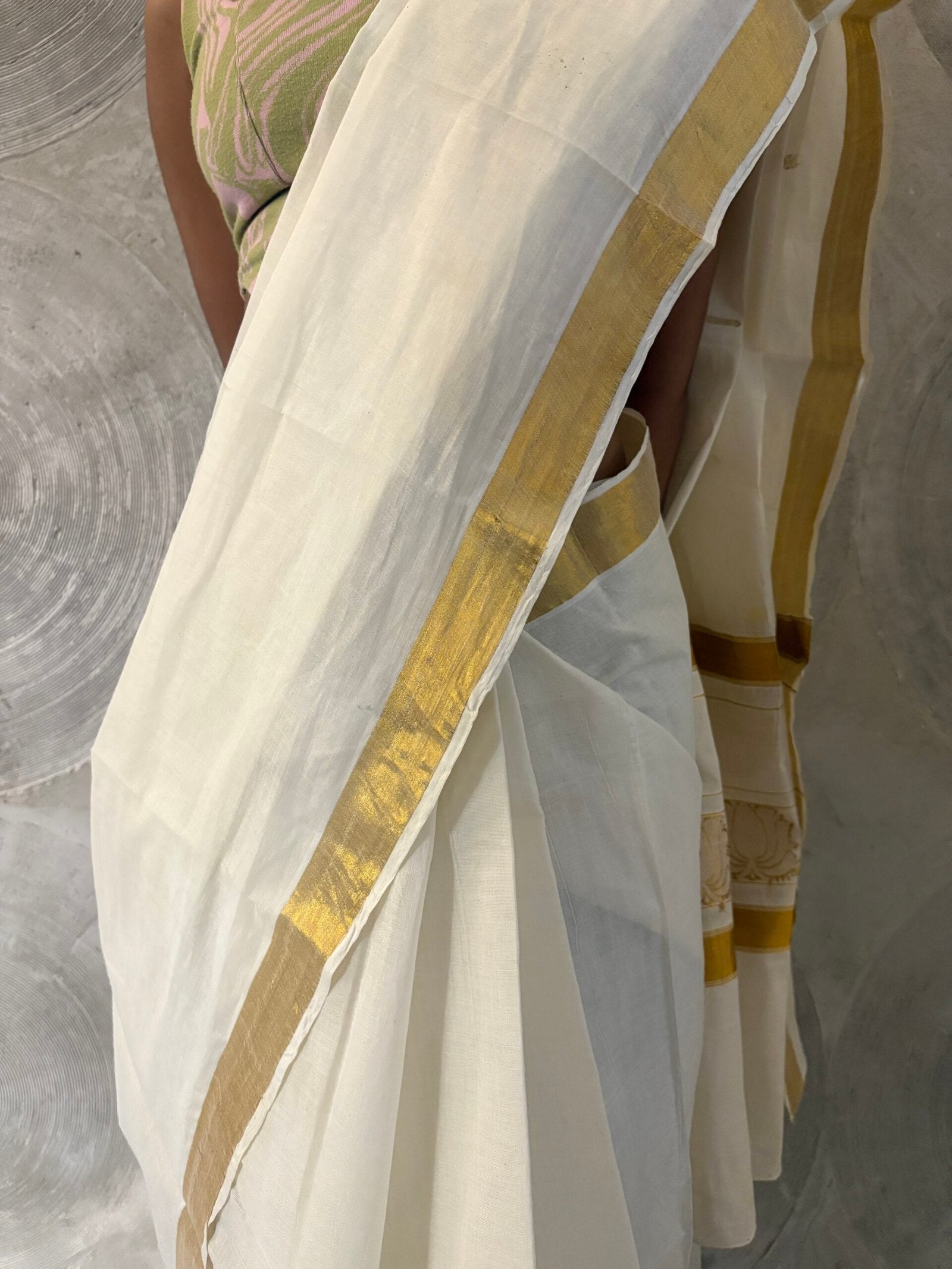 Kerala Kasavu Cotton Sari
