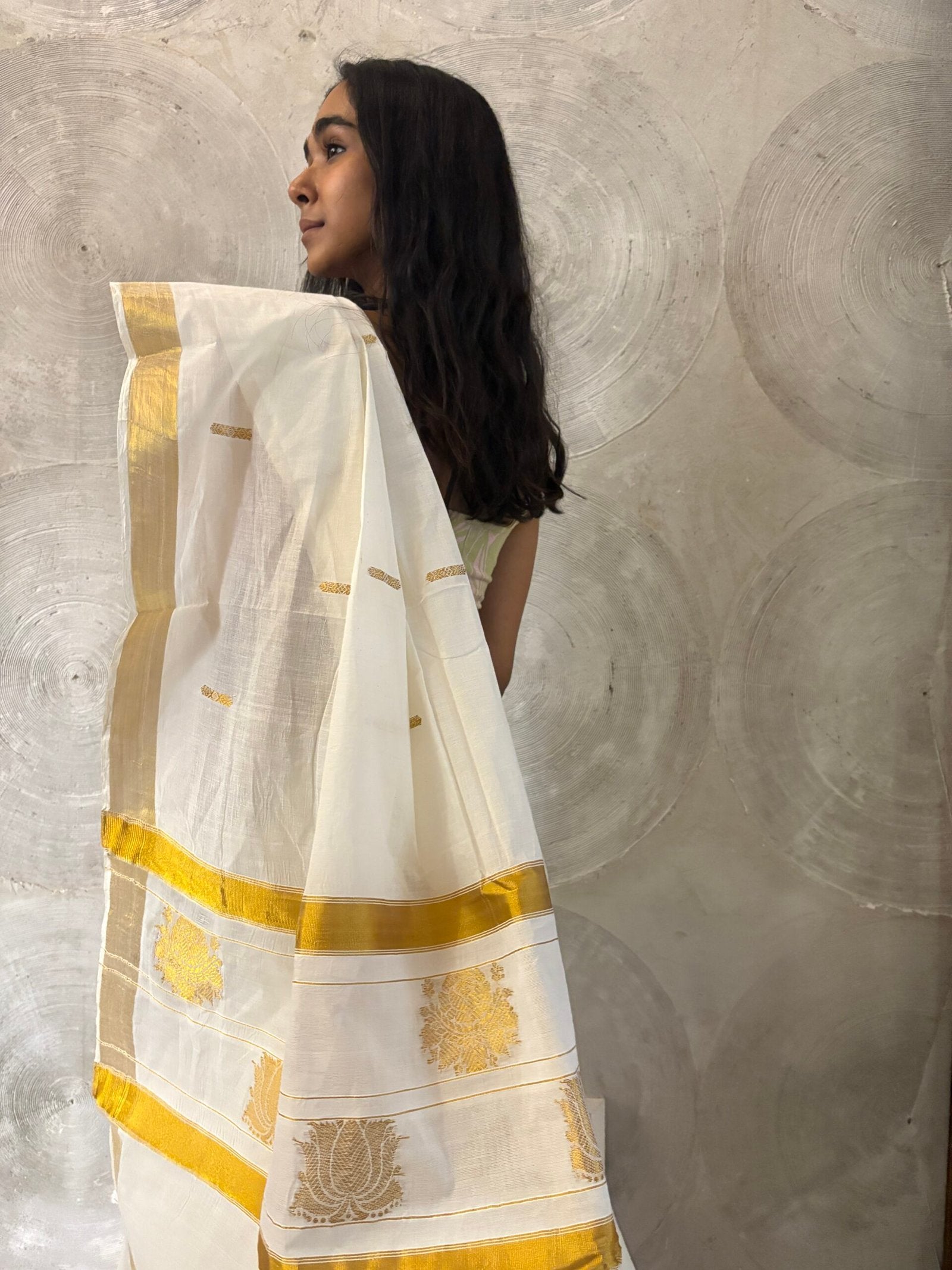 Kerala Kasavu Cotton Sari