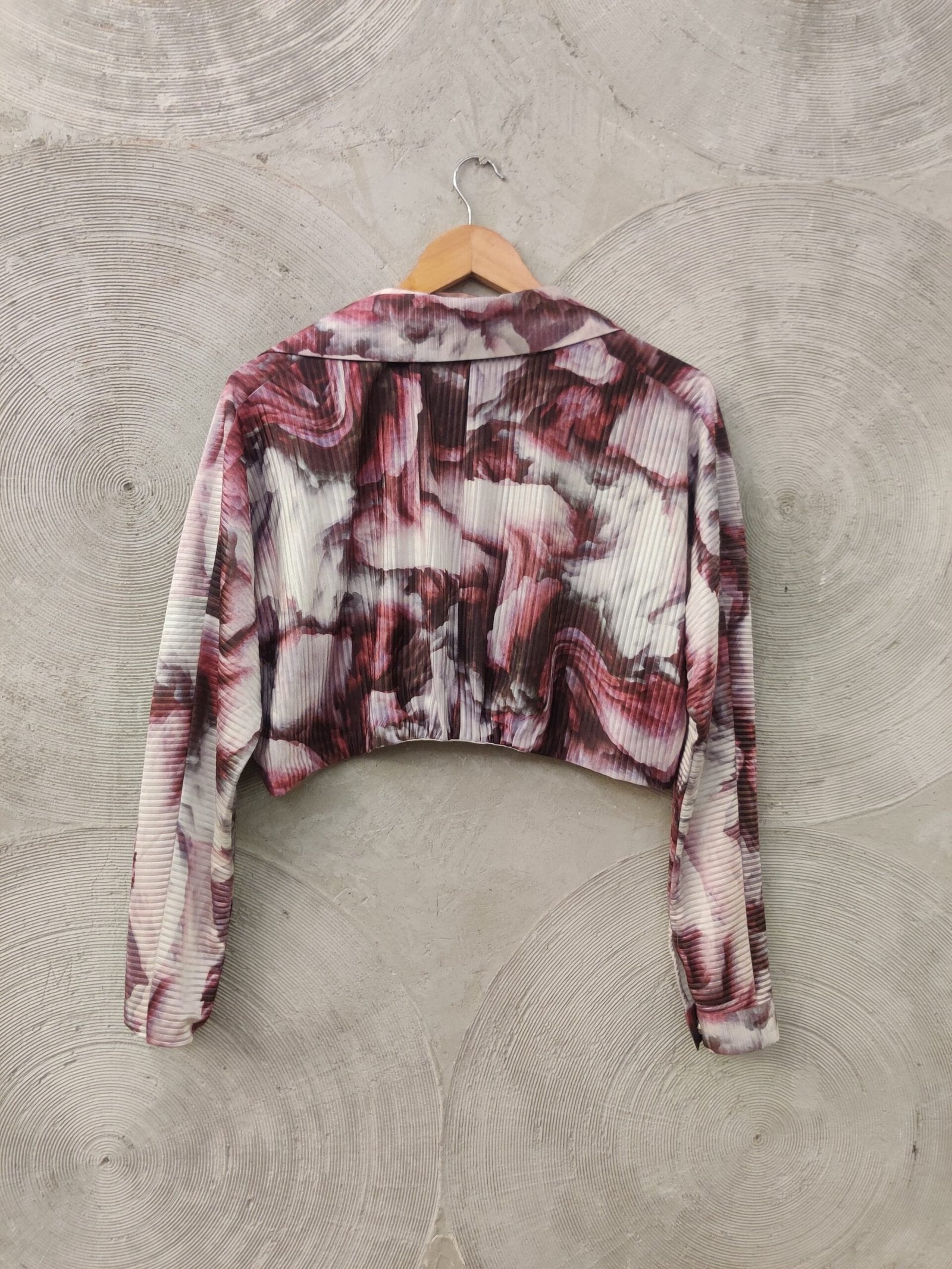 RACHNA NARWANI- White and Pink Flower Print Crop Shirt