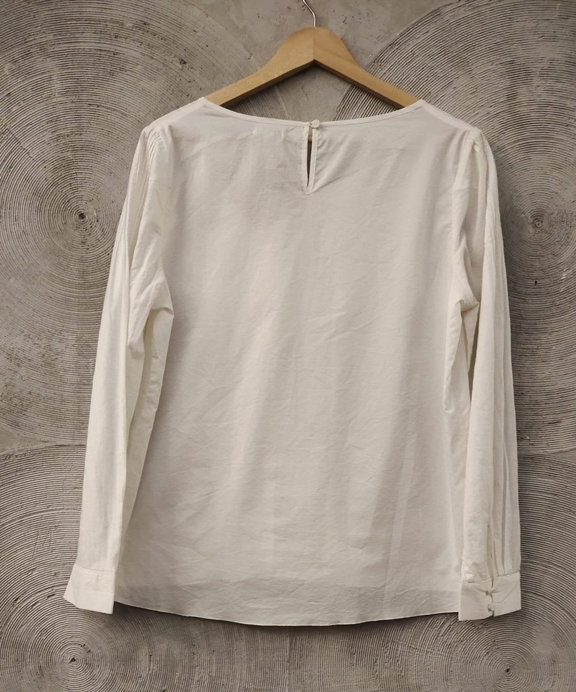GAP- White Full sleeved Classic Top