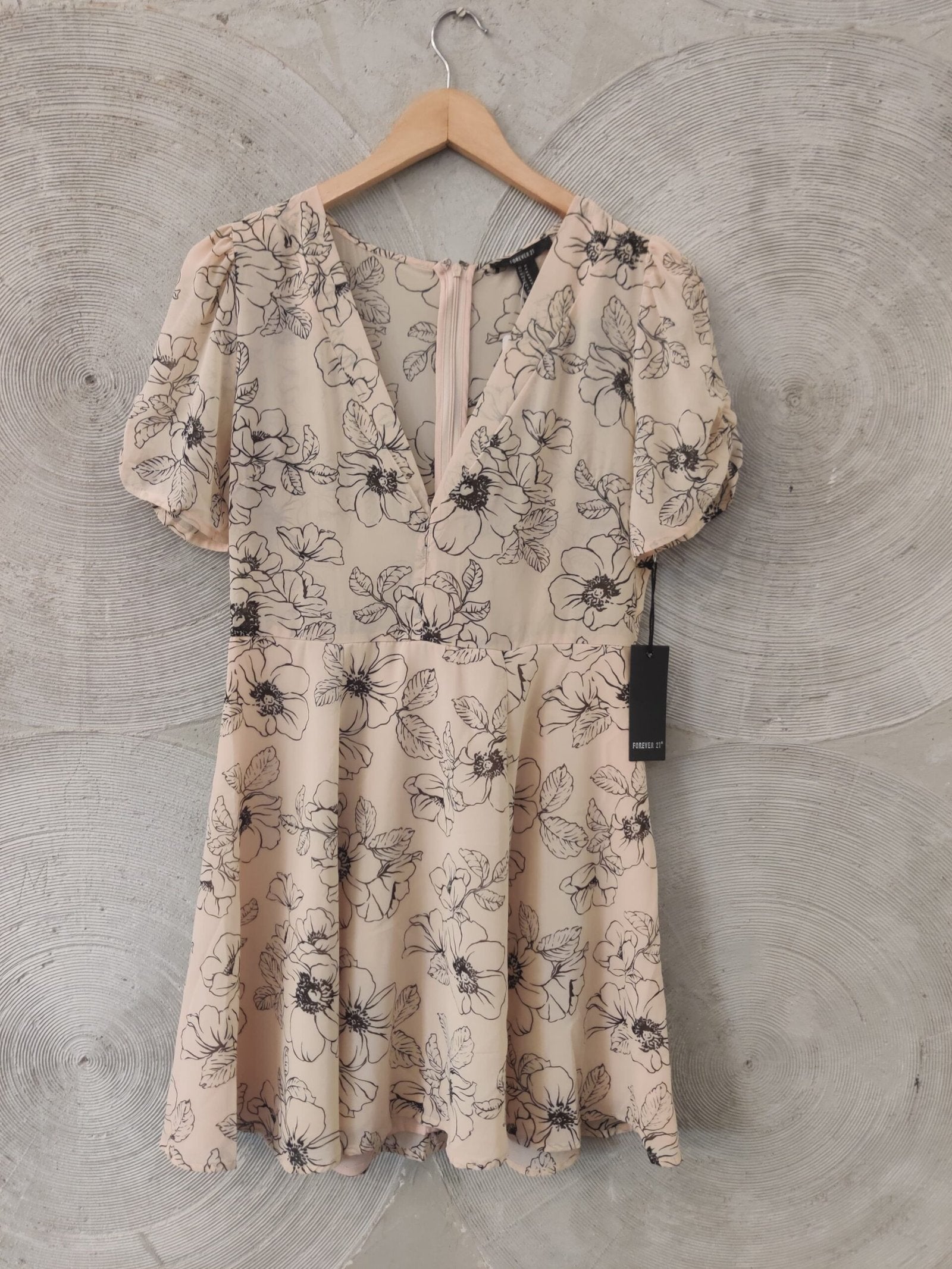 FOREVER 21- Light Peach and Black Short Dress