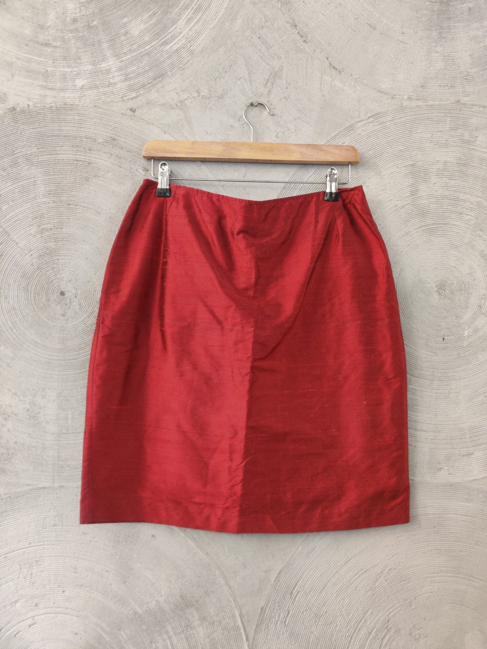 Maroon Raw Silk Short Skirt