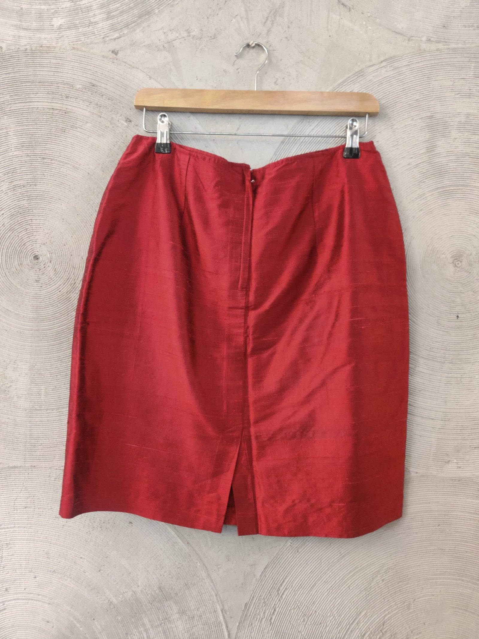 Maroon Raw Silk Short Skirt
