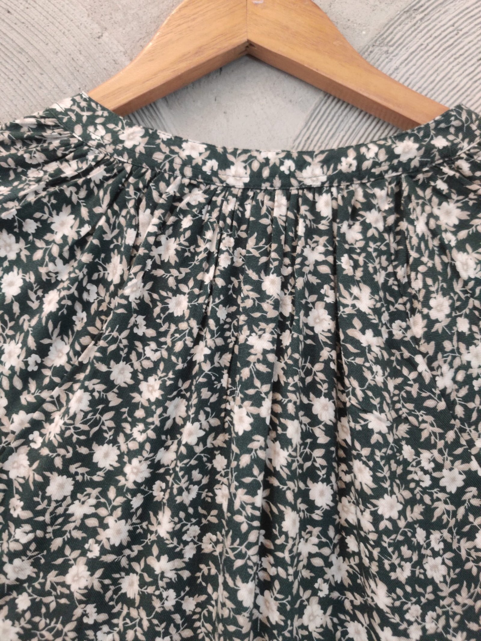 Green & White Floral Printed Top