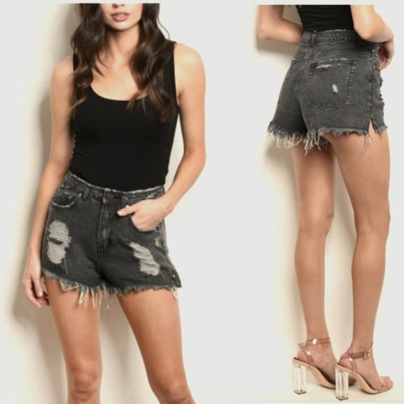 FOREVER 21 Cut Off Denim Shorts