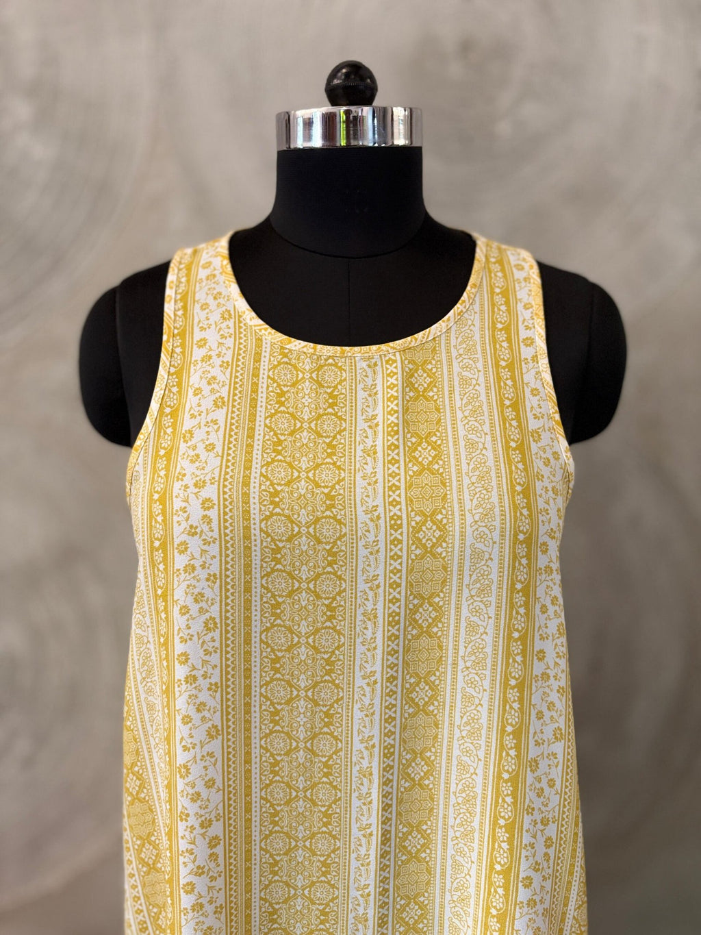 FOREVER 21- White and Yellow Printed Short Dress