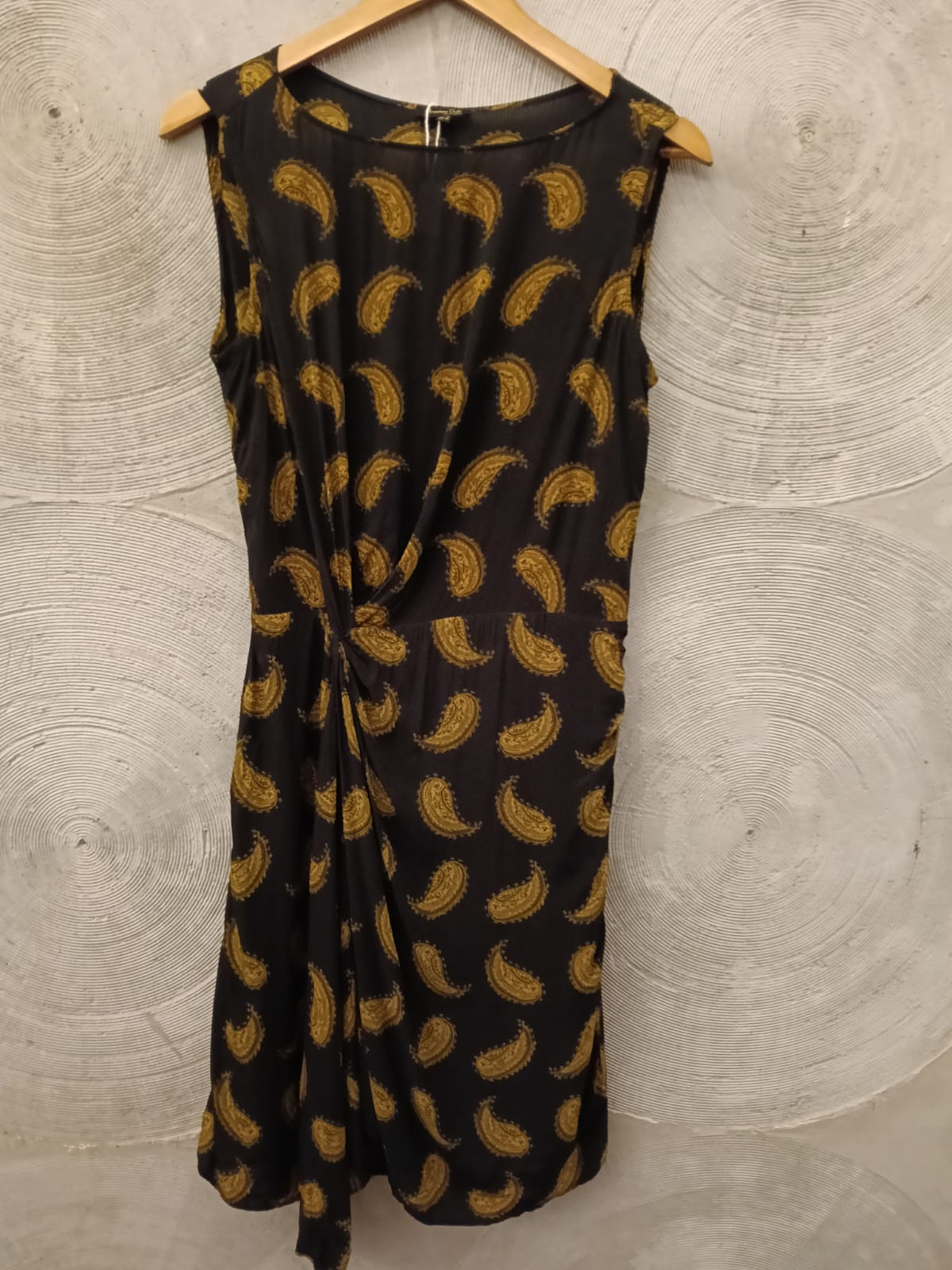 MASSIMO DUTTI - Black and Brown Paisley Print Sleeveless Midi Dress