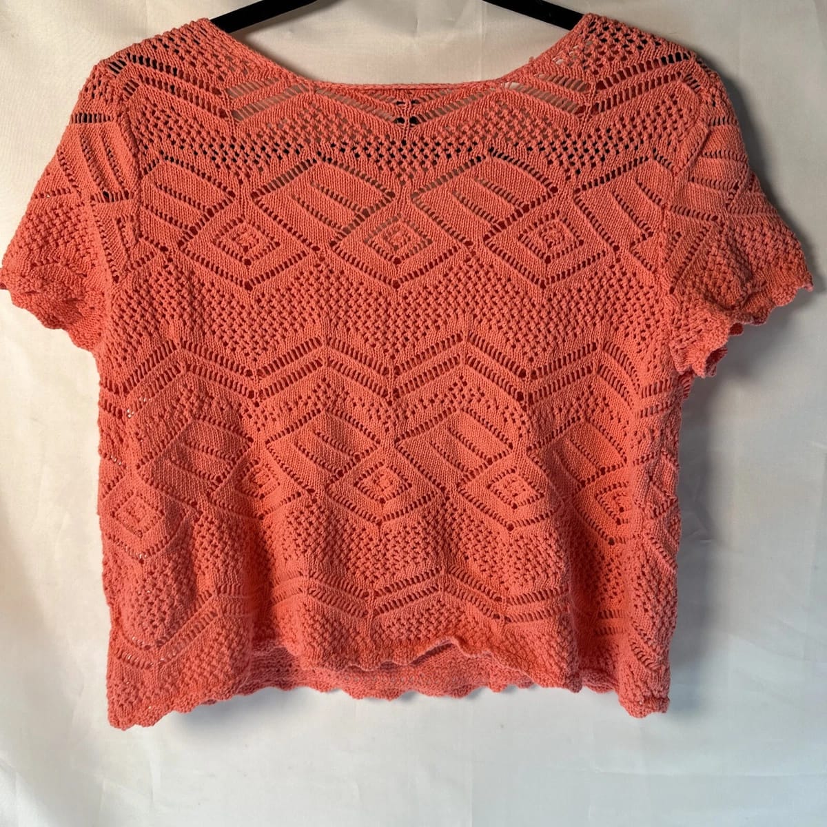 H&M - Coral Crochet Crop Top