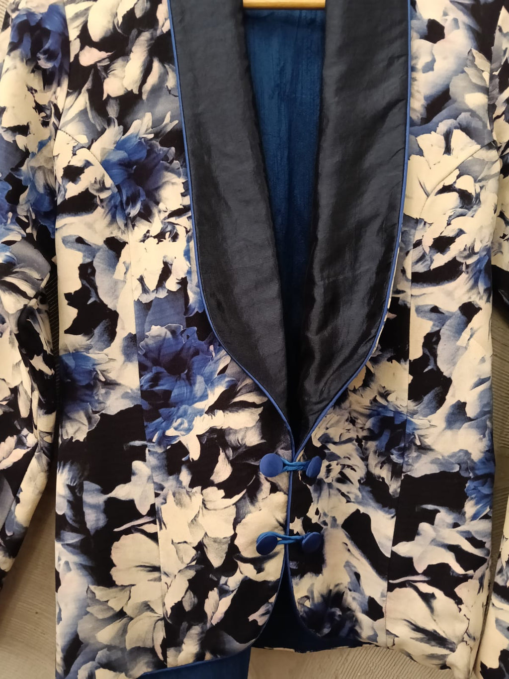 Blue and White Floral Print Blazer