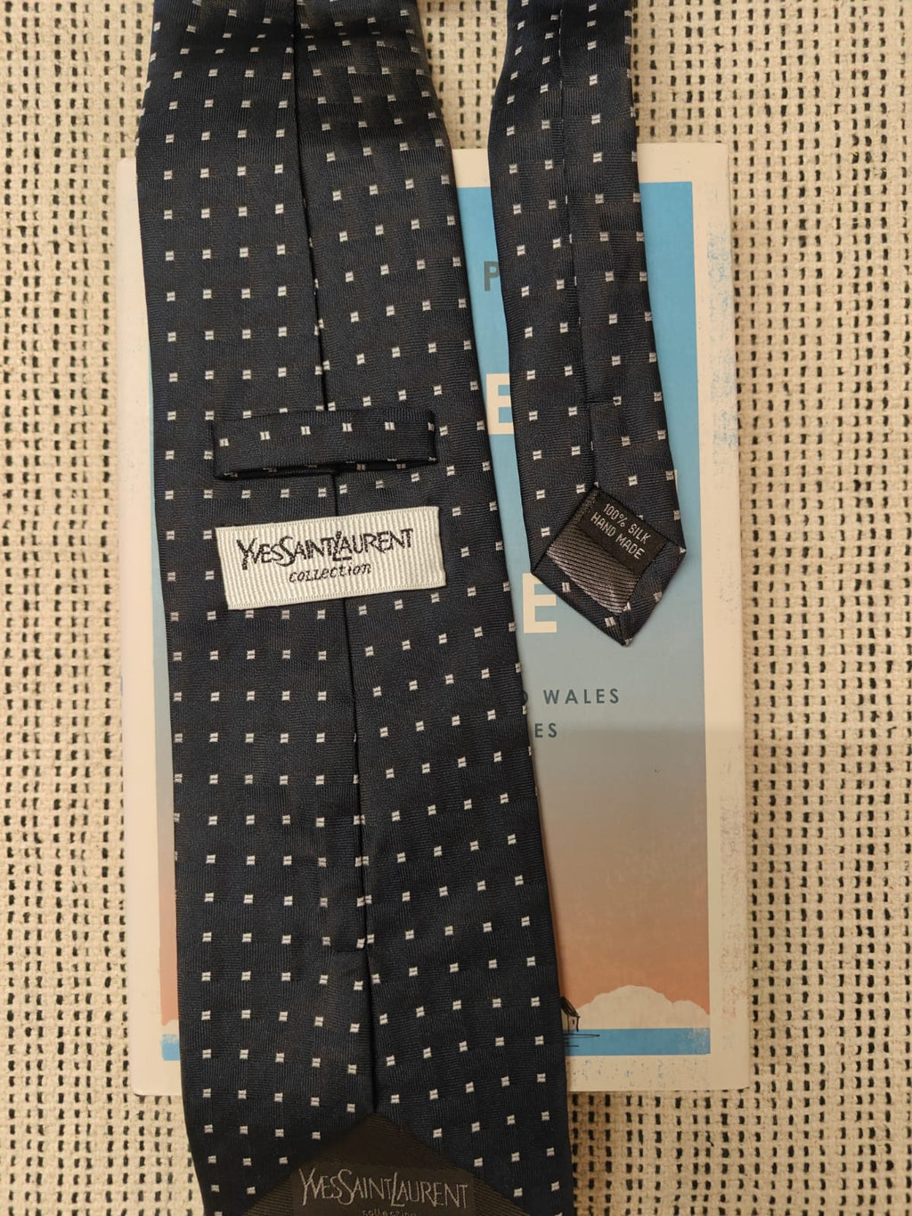 YVES SAINT LAURENT - Dotted Navy Silk Tie
