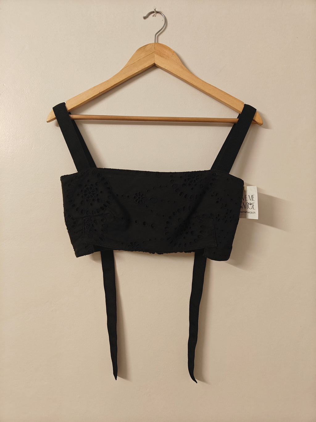 ZARA - Black Hakoba Crop Top