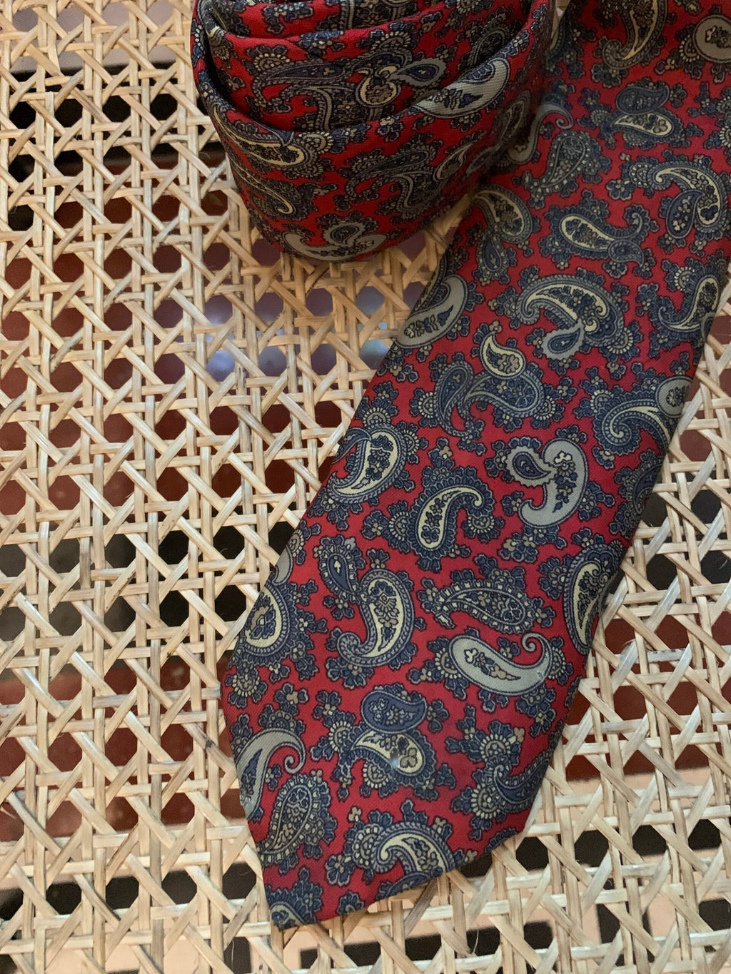 Red and grey paisley tie
