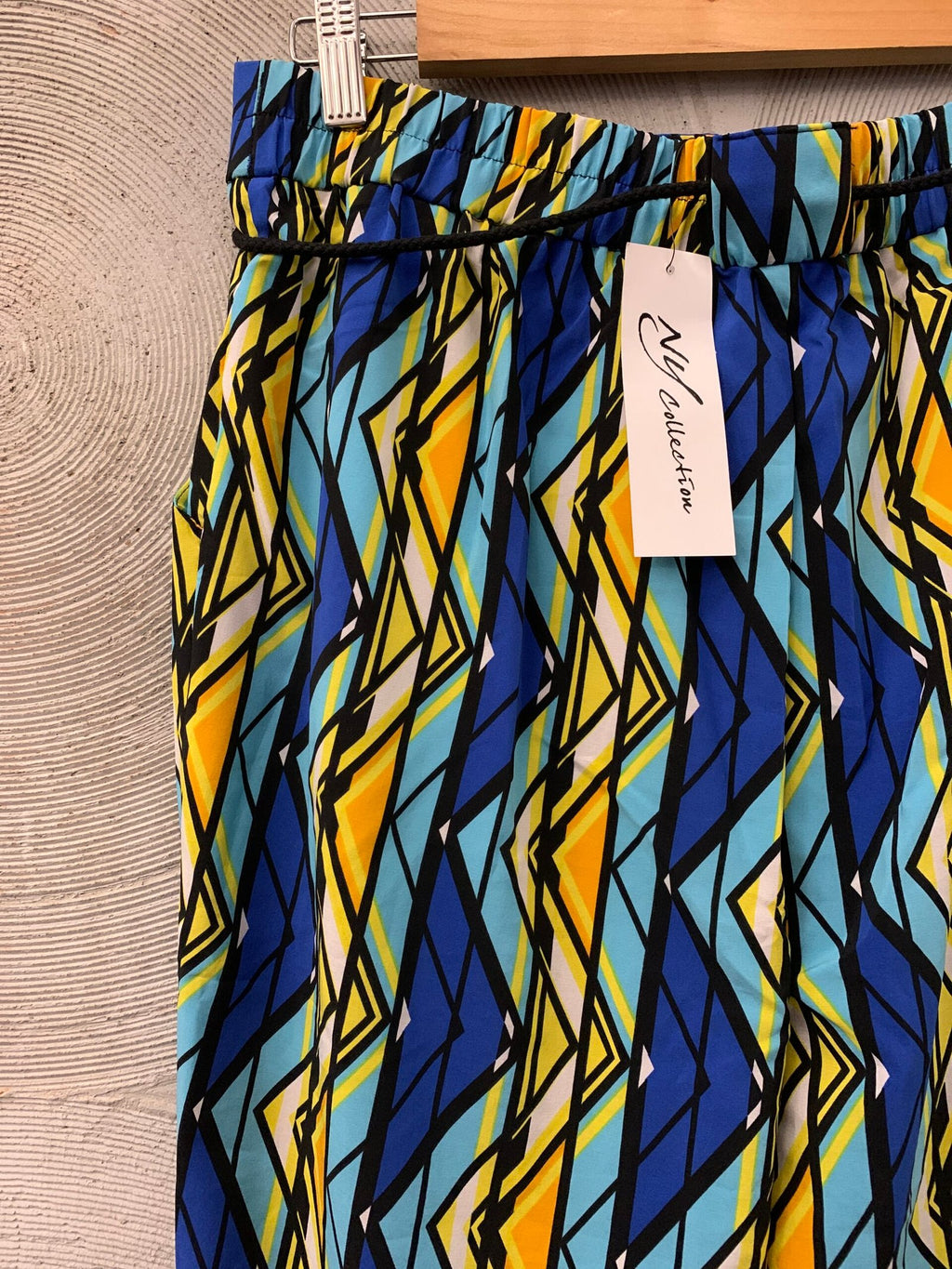 NY COLLECTION - Abstract print pants