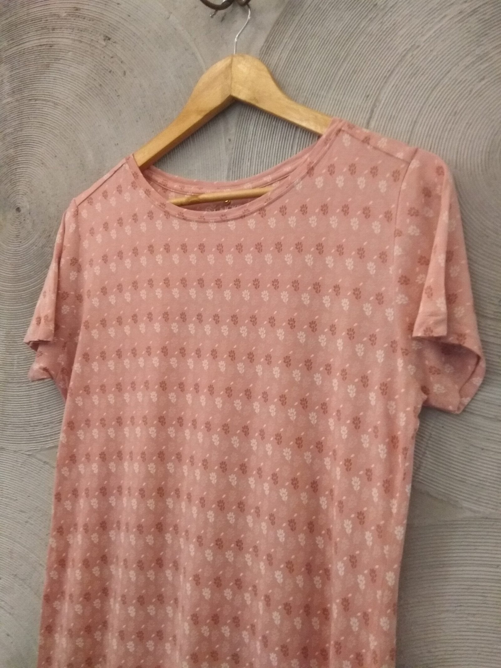JOCKEY - Pink with floral knee length nighty