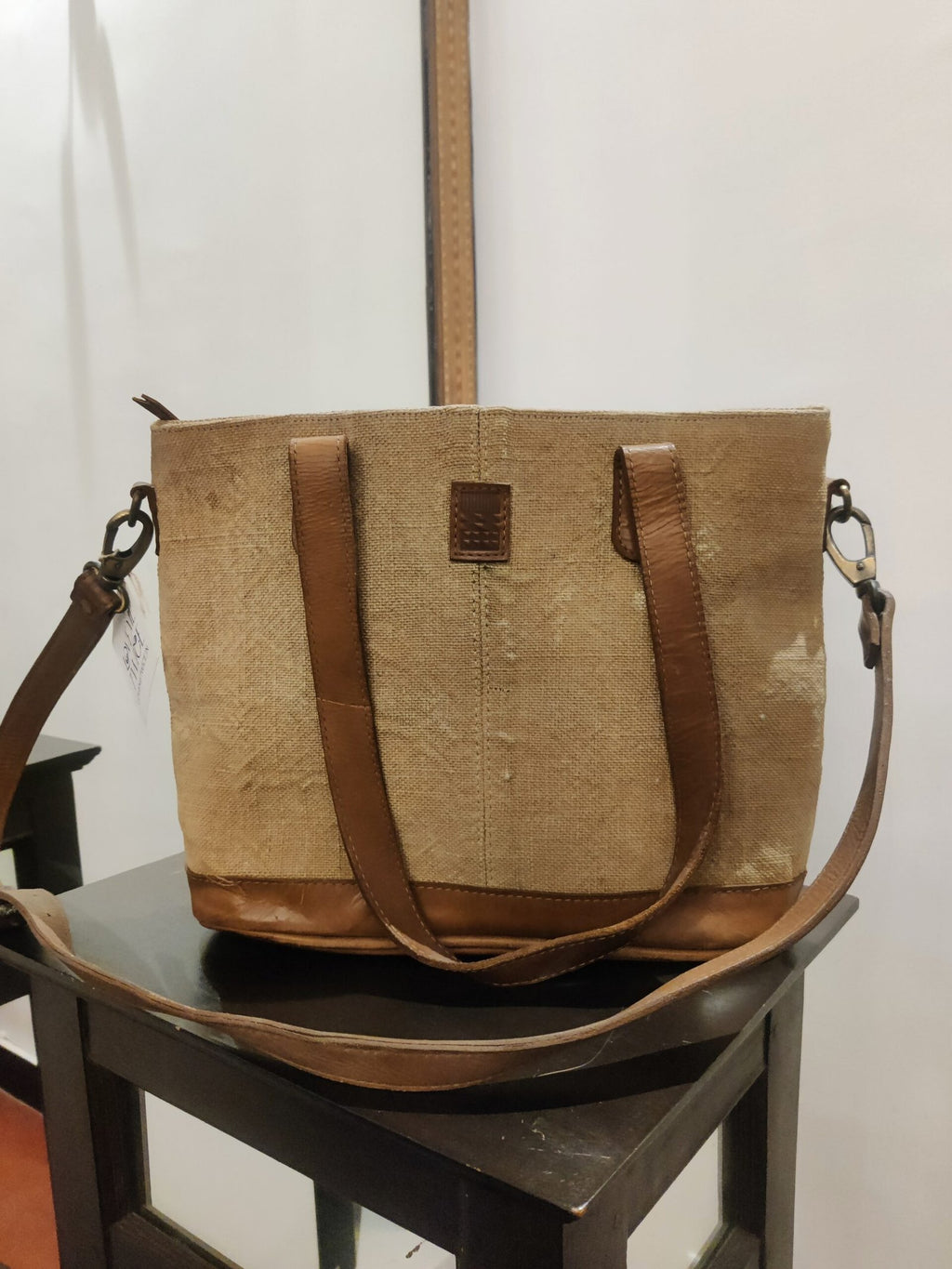 THE BURLAP PEOPLE- The Little Lady Boss Bag in Camel