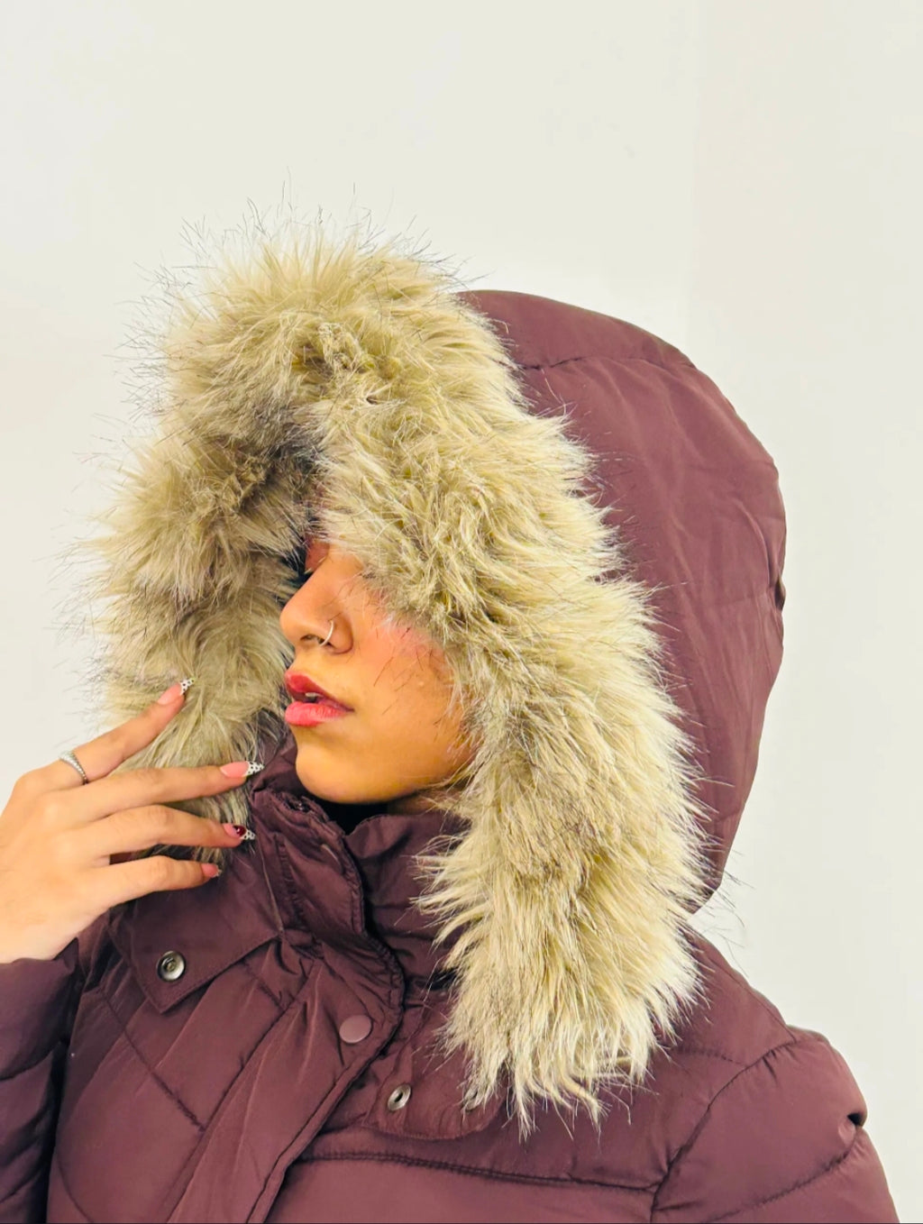 H&M - Full Sleeved Puffer Jacket in Wine