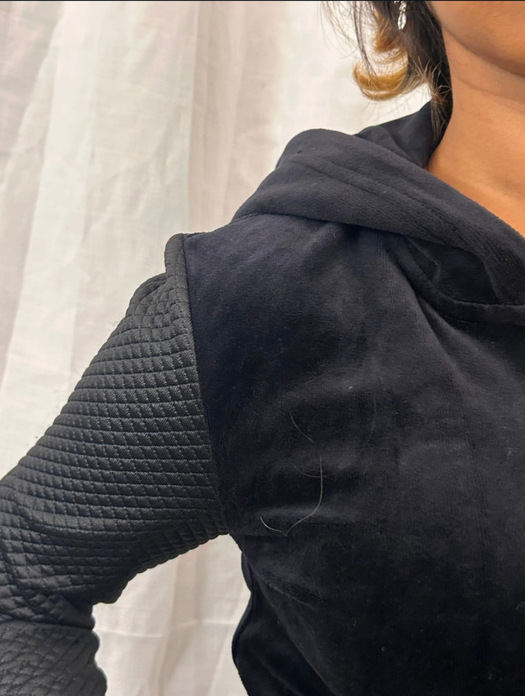 JUICY COUTURE - Black and Golden Velour Robertson Jacket