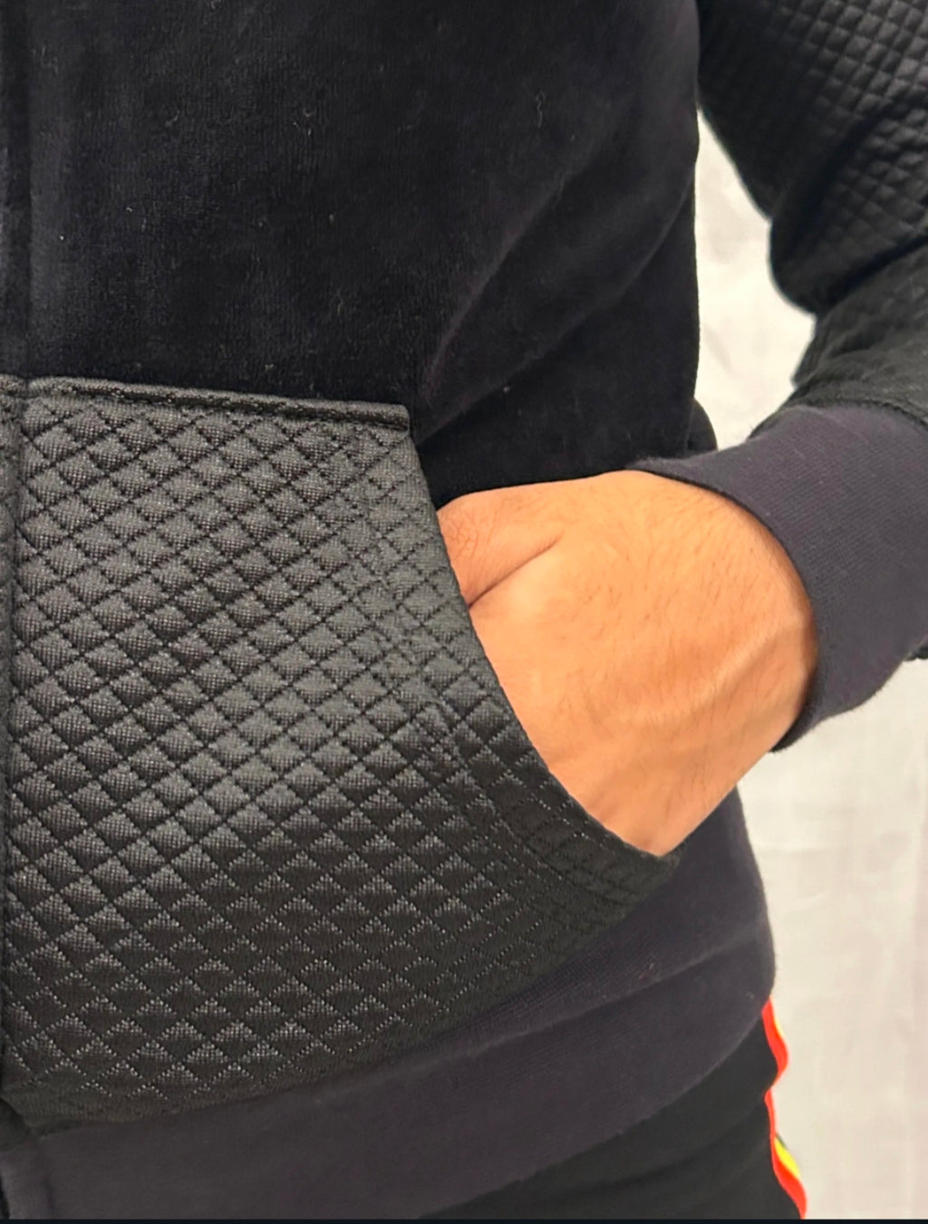 JUICY COUTURE - Black and Golden Velour Robertson Jacket