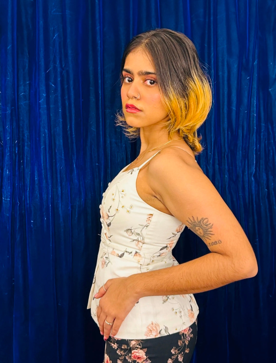 FOREVER NEW -White Floral Print Top