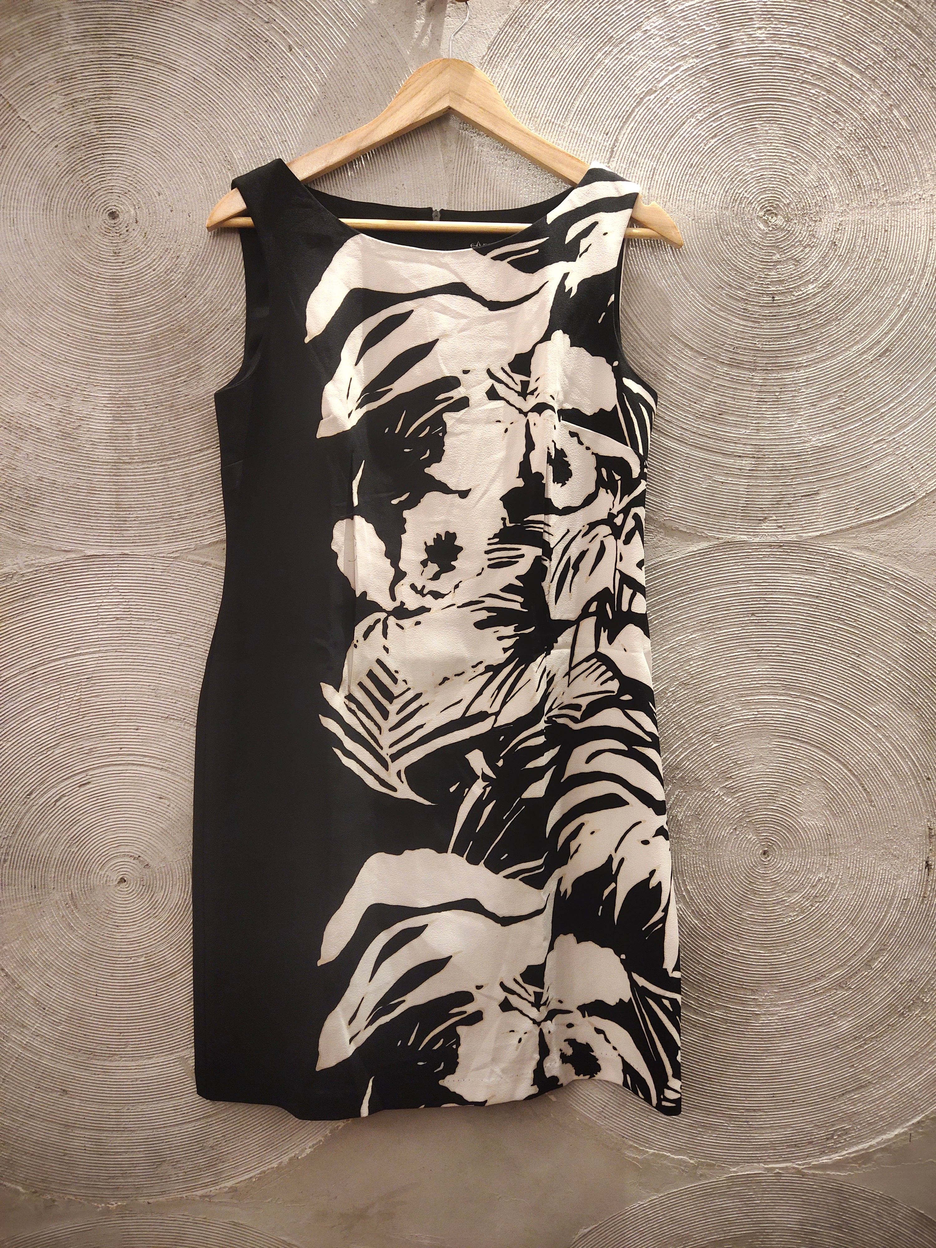 CONNECTED PETITE - Black & White Sheath Dress