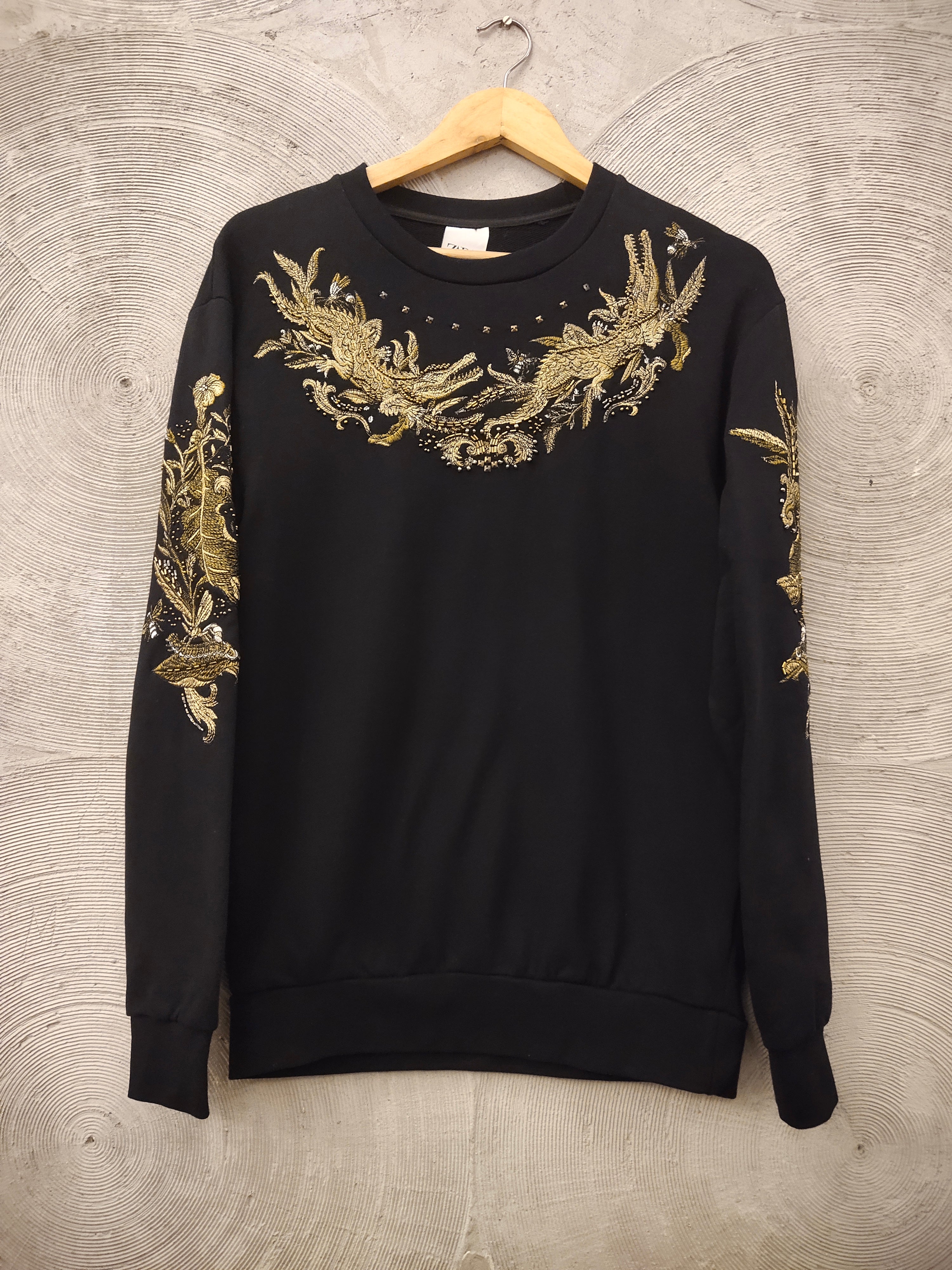 ZARA - Black Sweatshirt with Golden Embroidery
