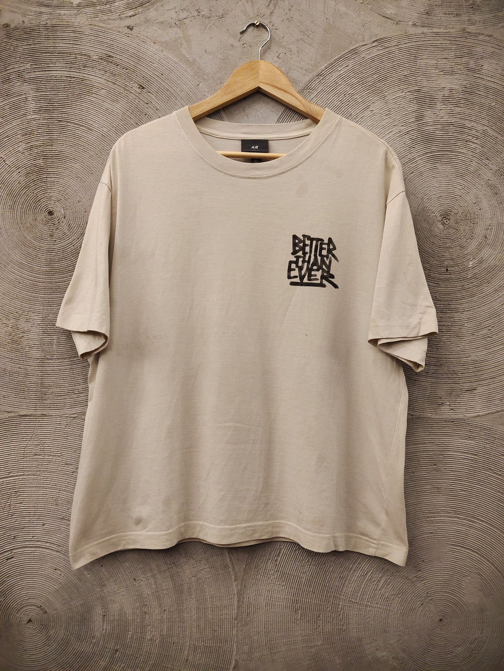 H&M - Light Beige Graphic T-Shirt