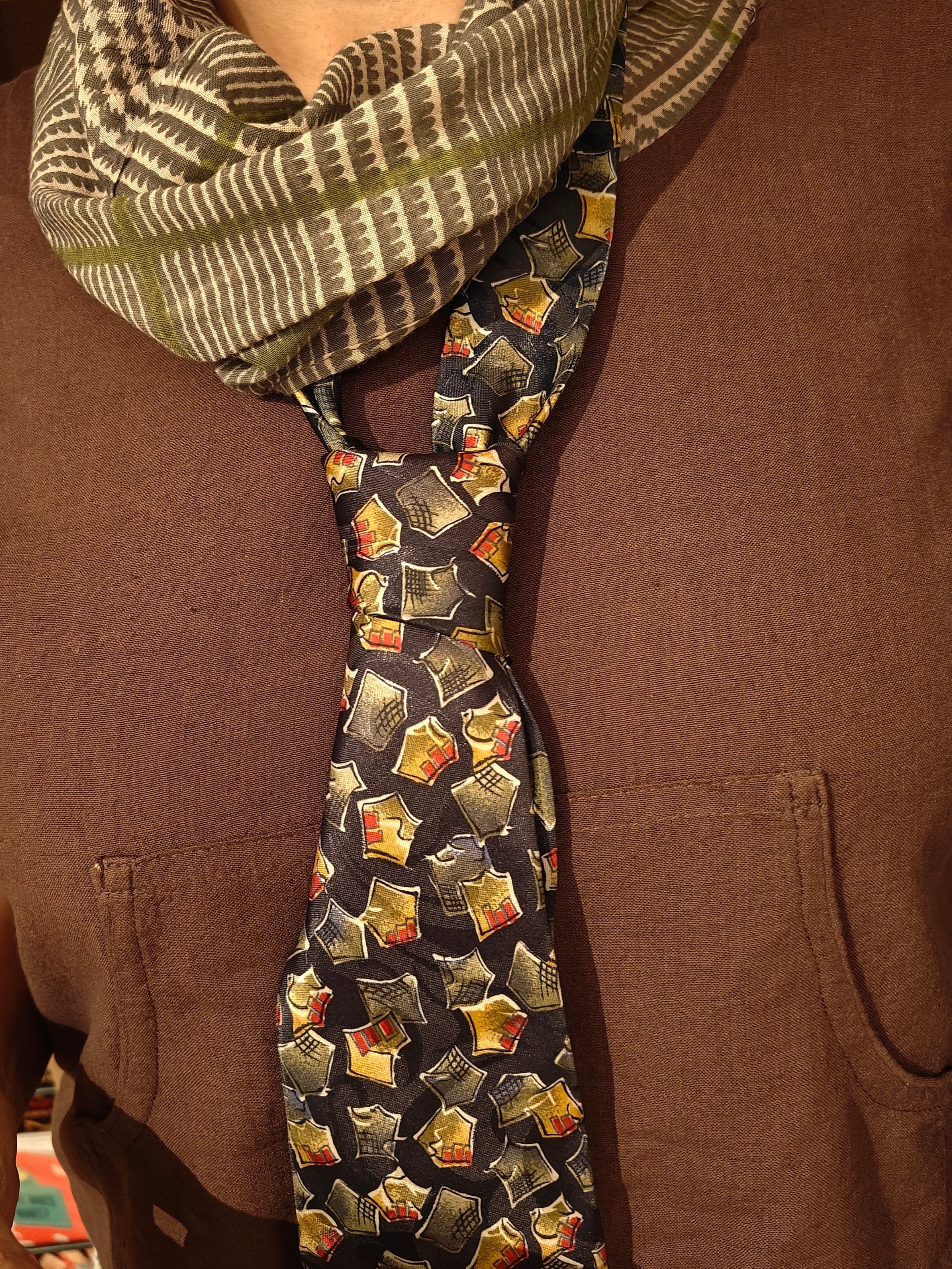 Blue Vintage Abstract Print Tie