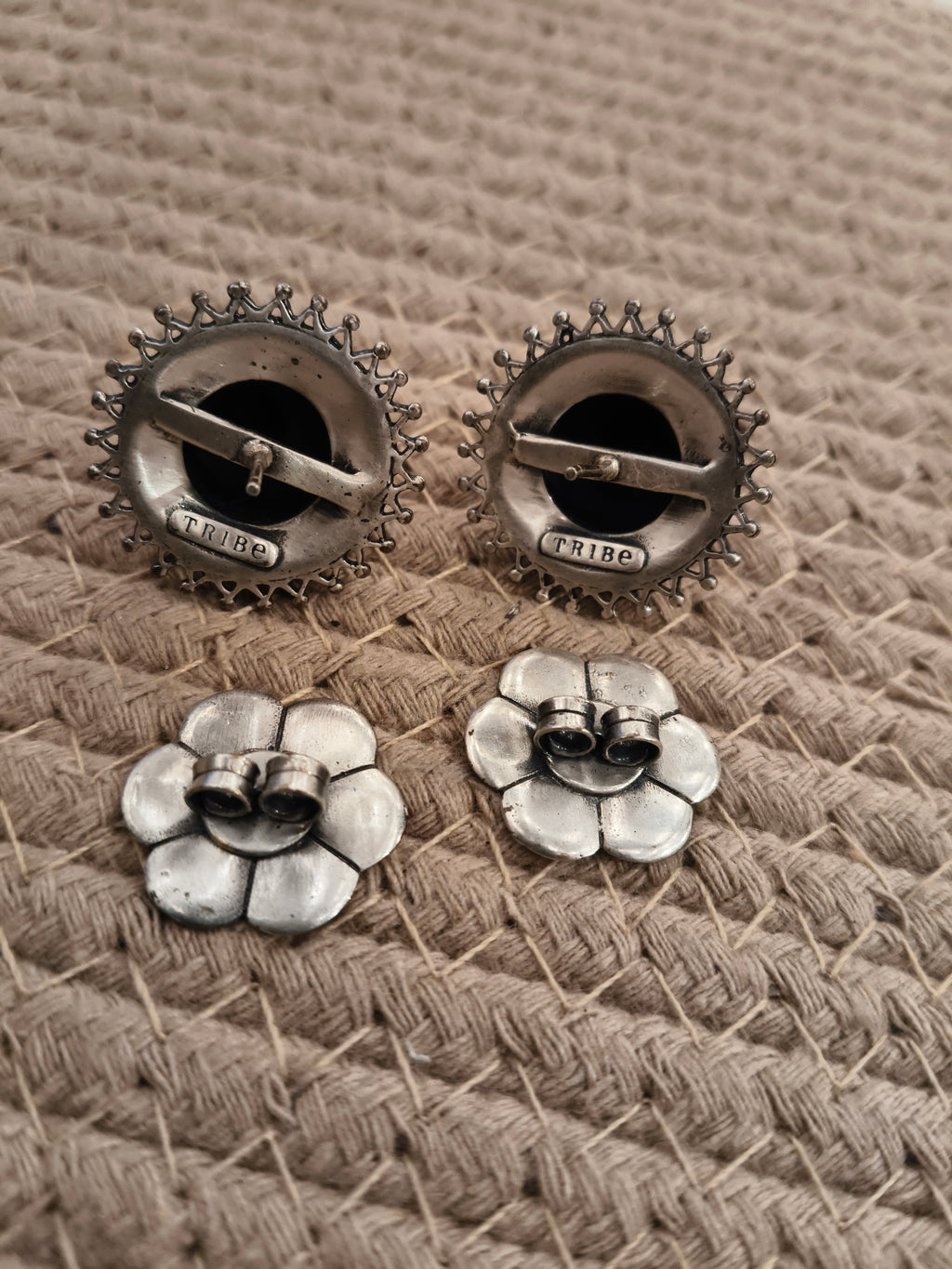 TRIBE AMRAPALI - Chandrika Devi Ear Studs