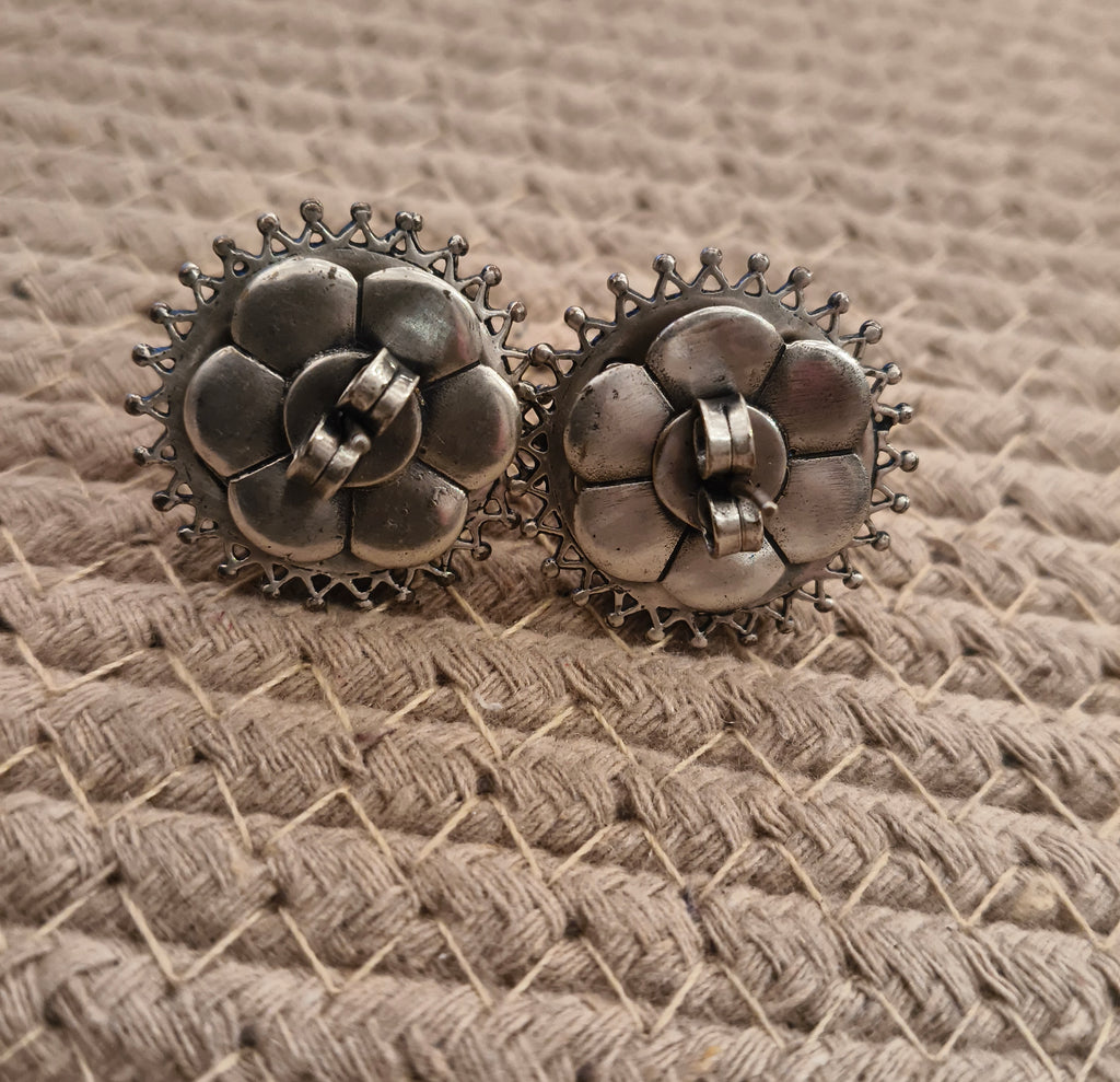 TRIBE AMRAPALI - Chandrika Devi Ear Studs