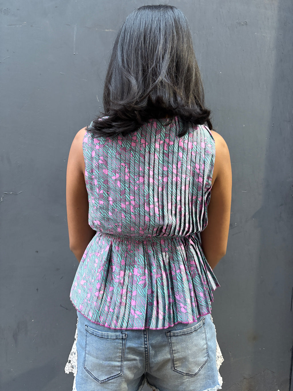 VERO MODA - Floral Printed Pleated Peplum Top