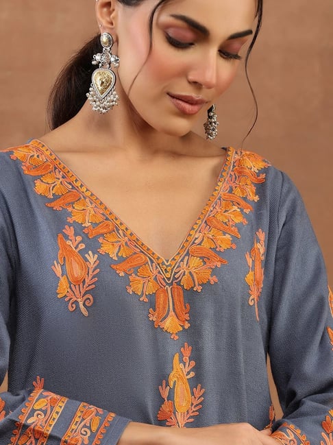 HOUSE OF CHIKANKARI - Powder Blue Embroidered Kurti