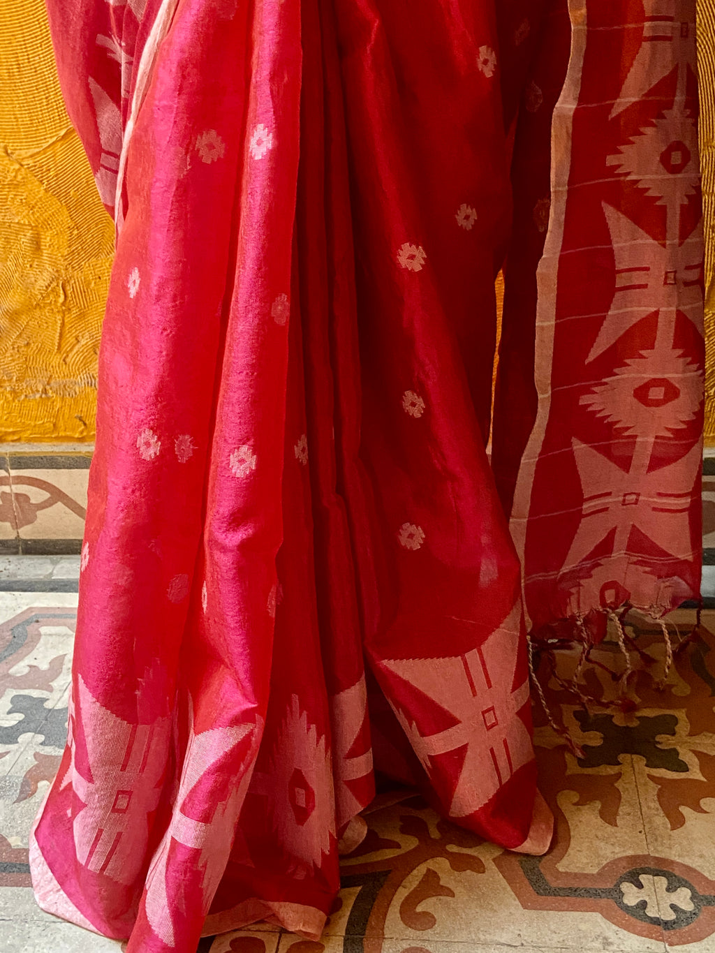 Pink Muslin Jamdani Sari