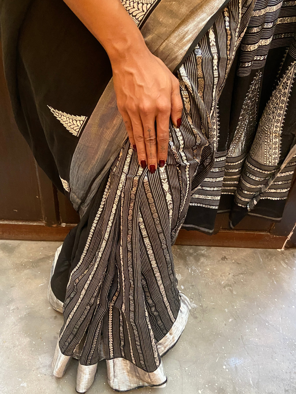 Black and Silver Handloom Sari