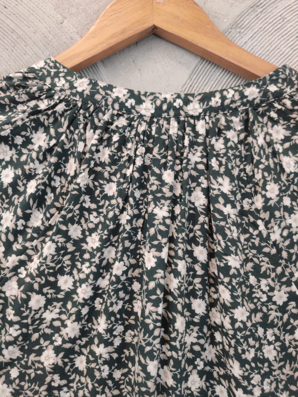 Green & White Floral Printed Top